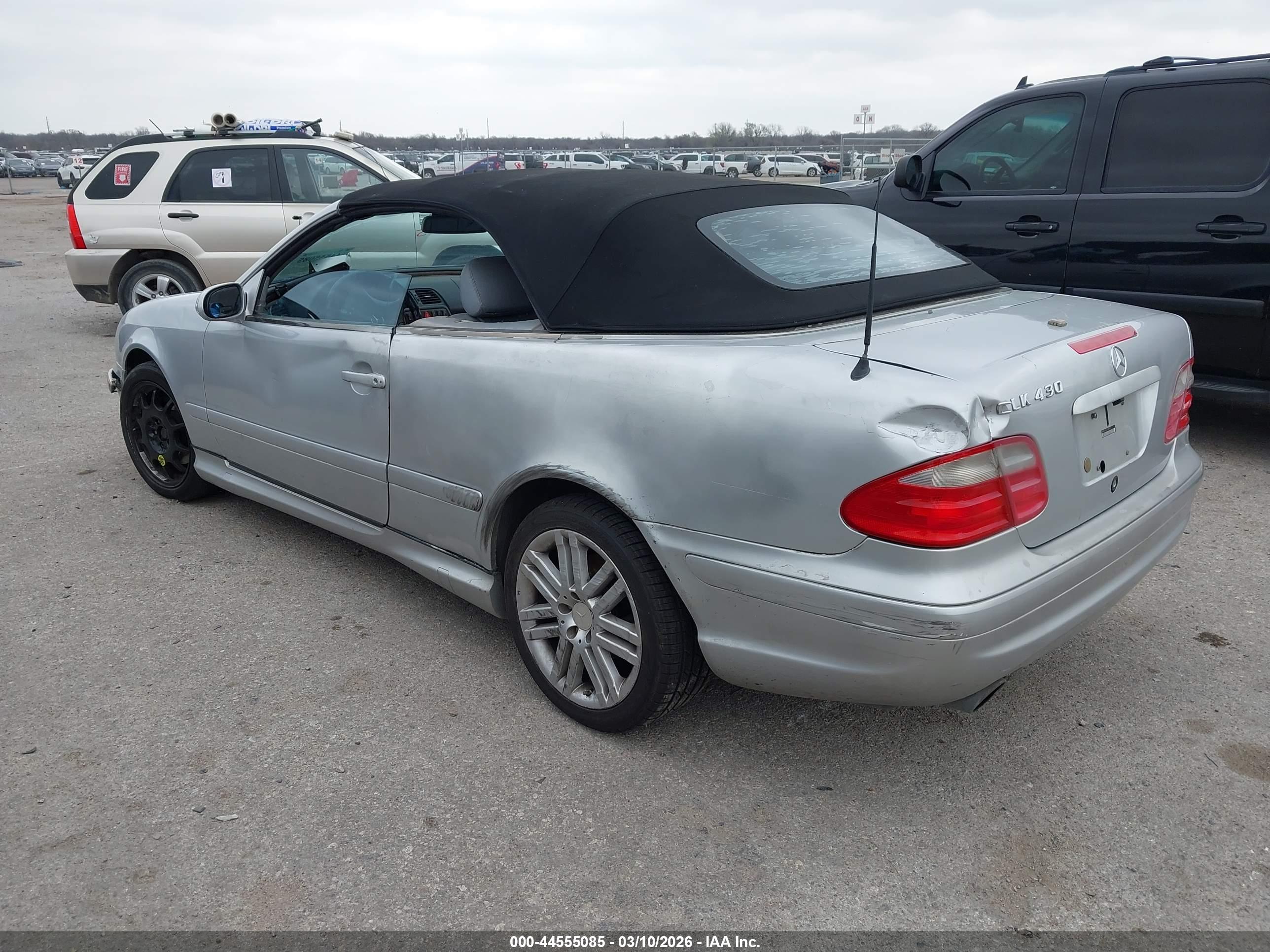 MERCEDES-BENZ CLK image 3