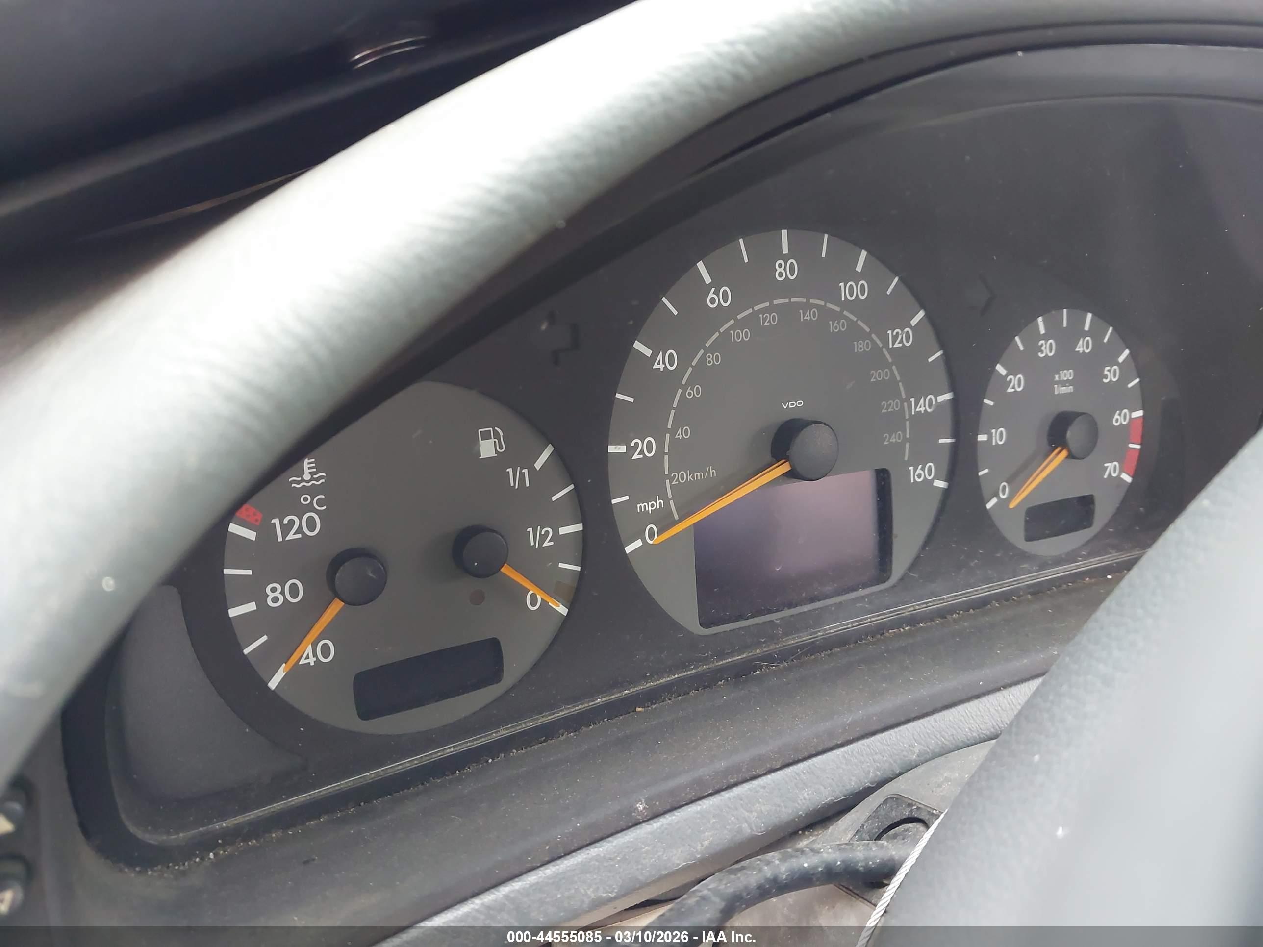 MERCEDES-BENZ CLK image 7