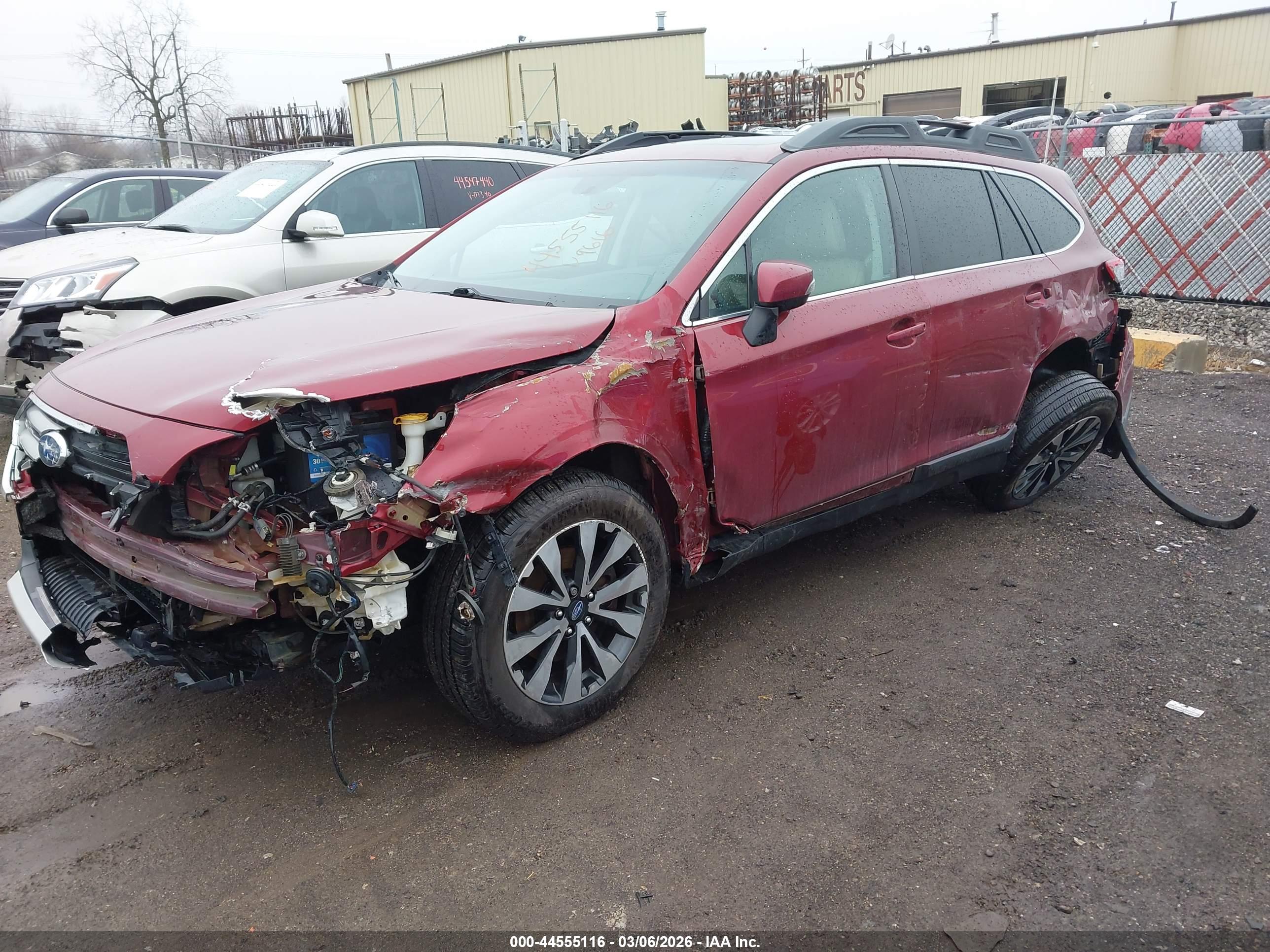 SUBARU OUTBACK image 2
