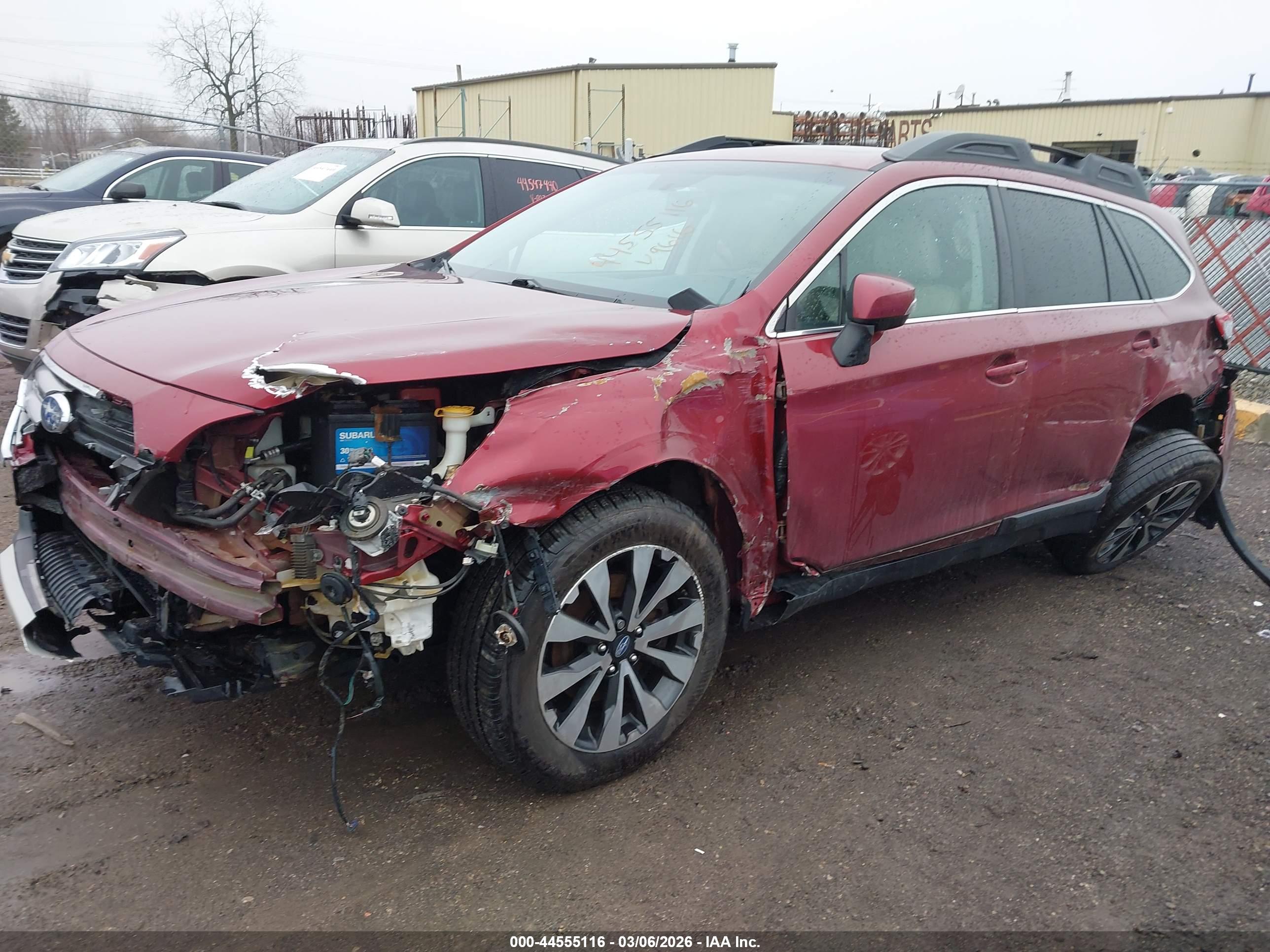 SUBARU OUTBACK image 6