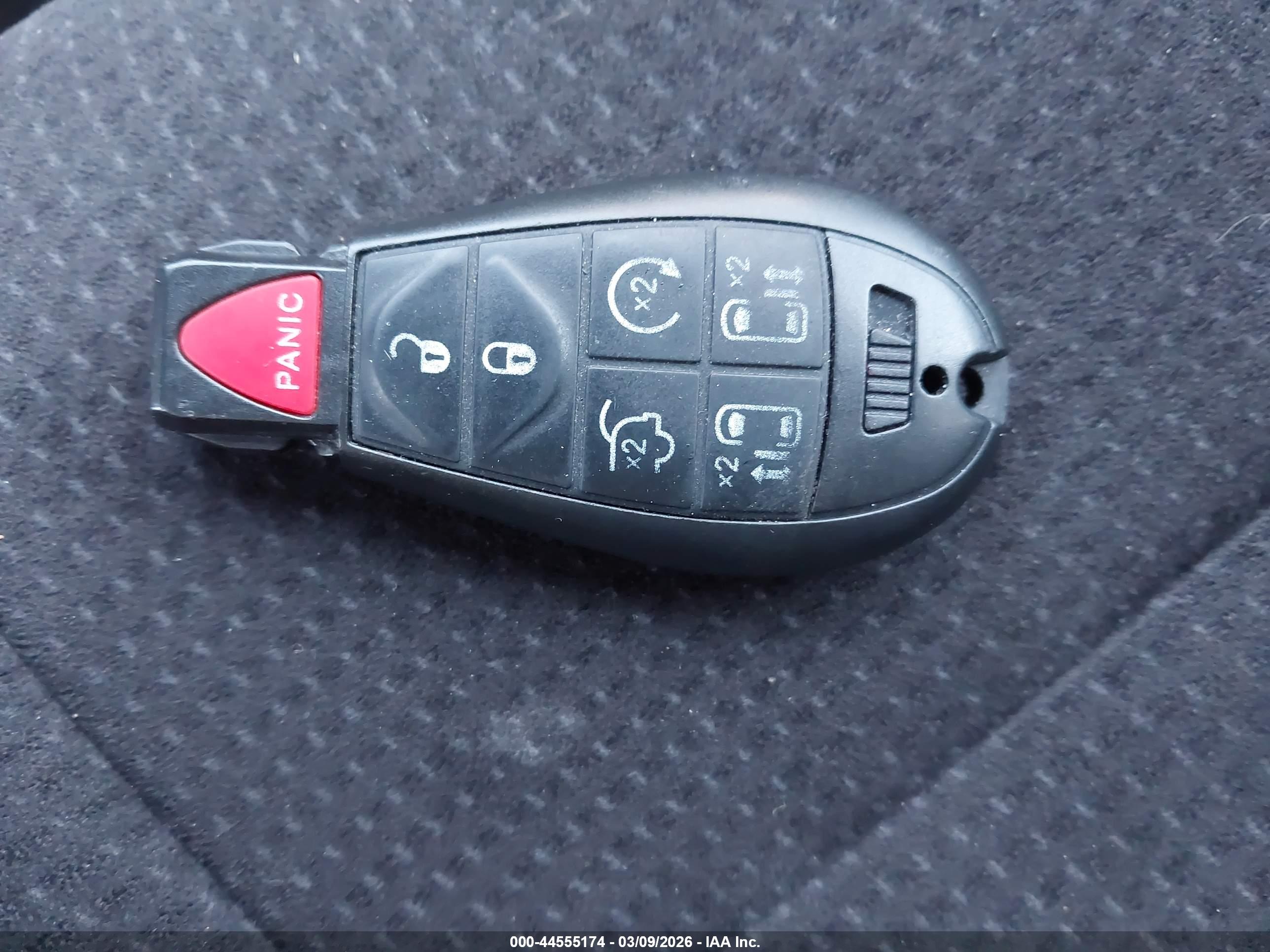 CHRYSLER TOWN image 11
