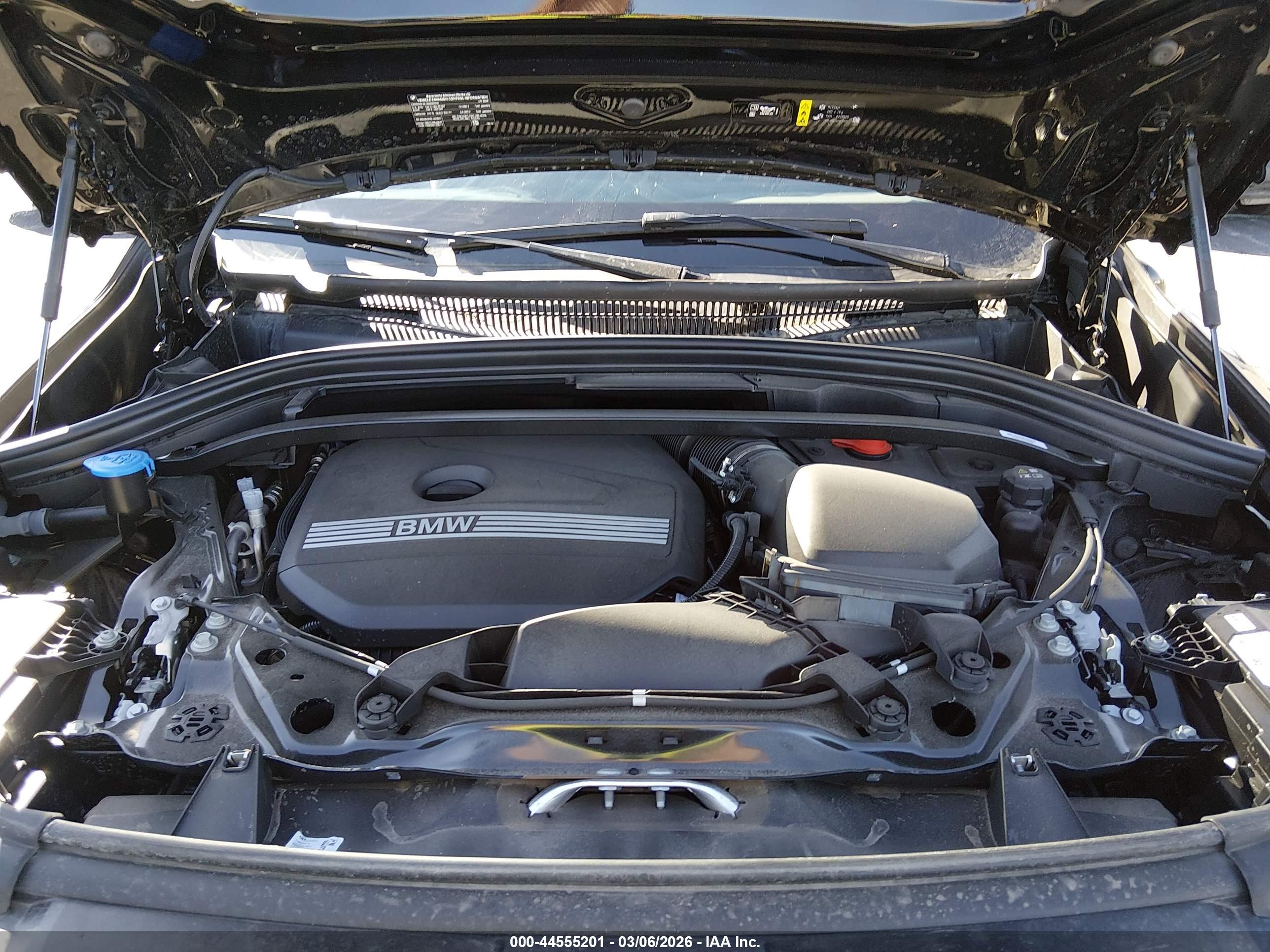 BMW X1 image 10