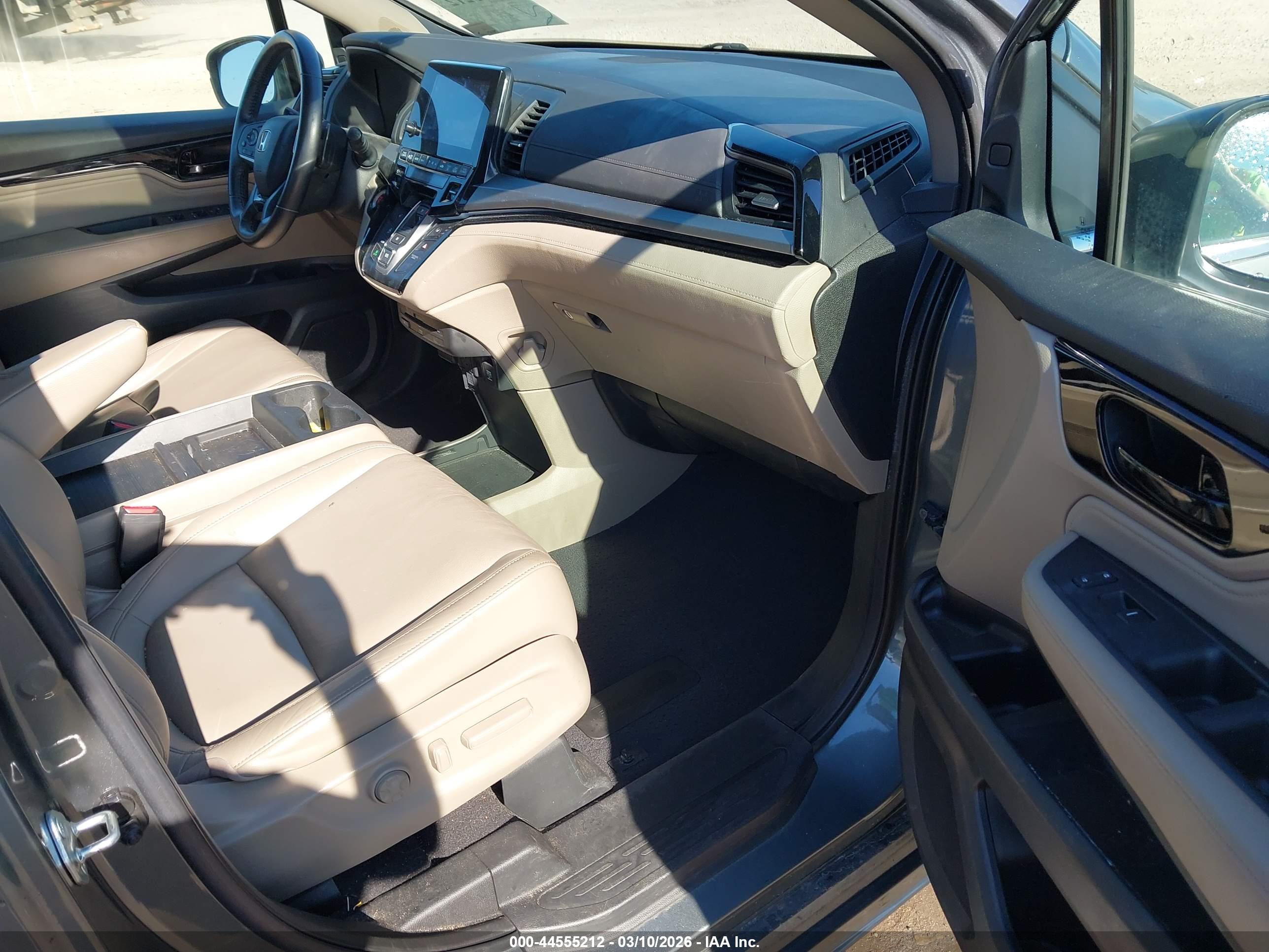 HONDA ODYSSEY image 5