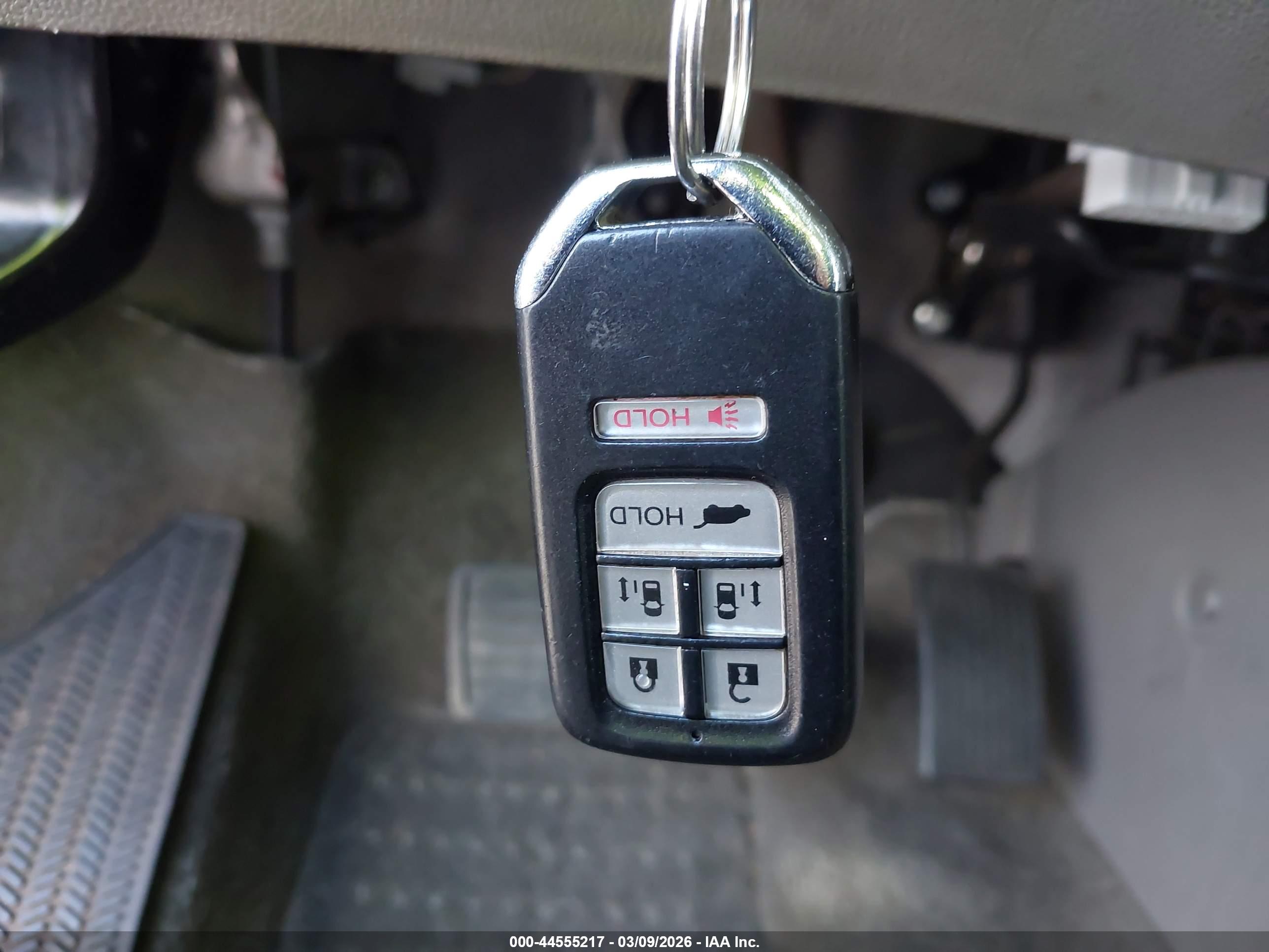 HONDA ODYSSEY image 11