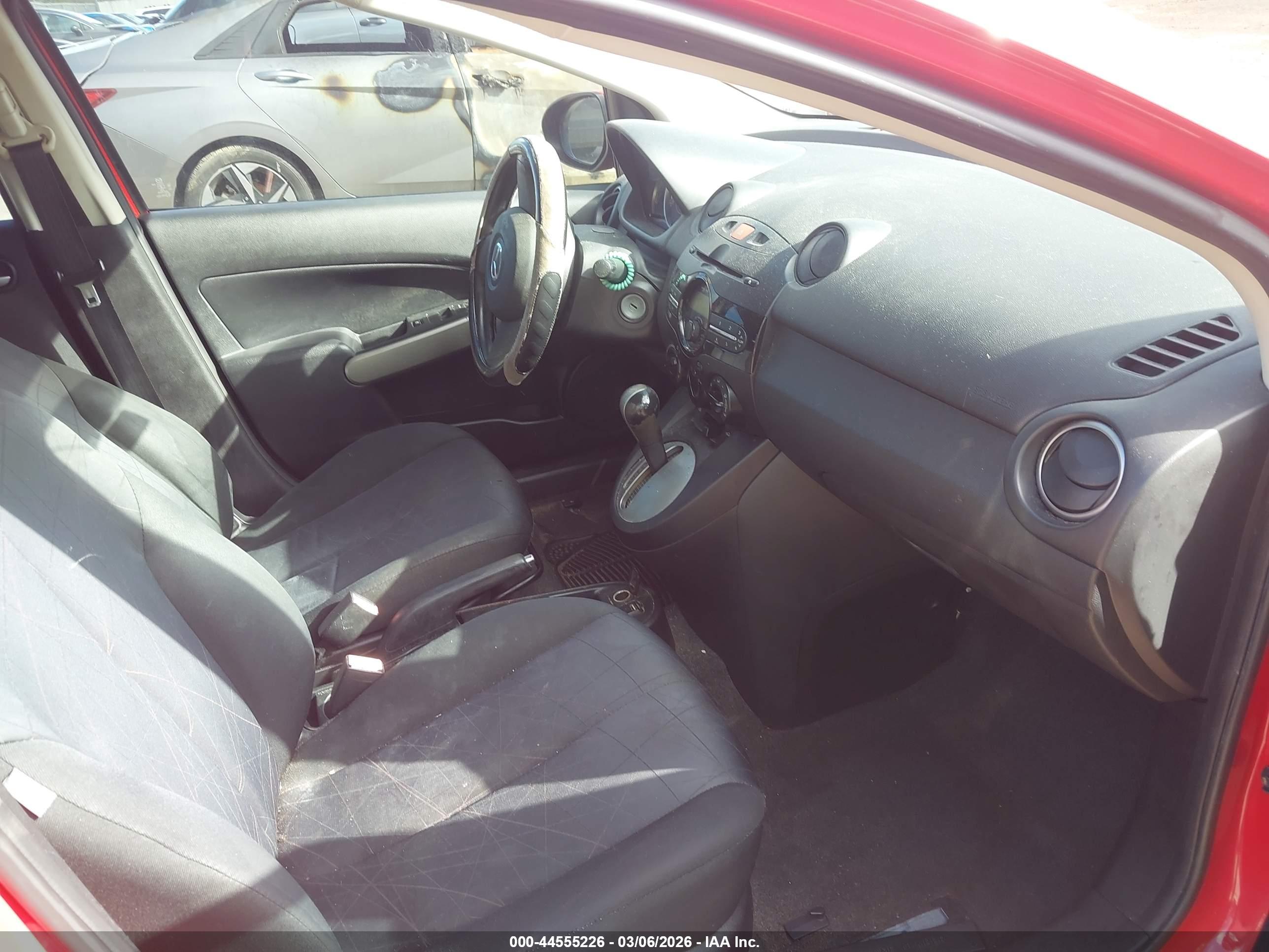 MAZDA MAZDA2 image 5