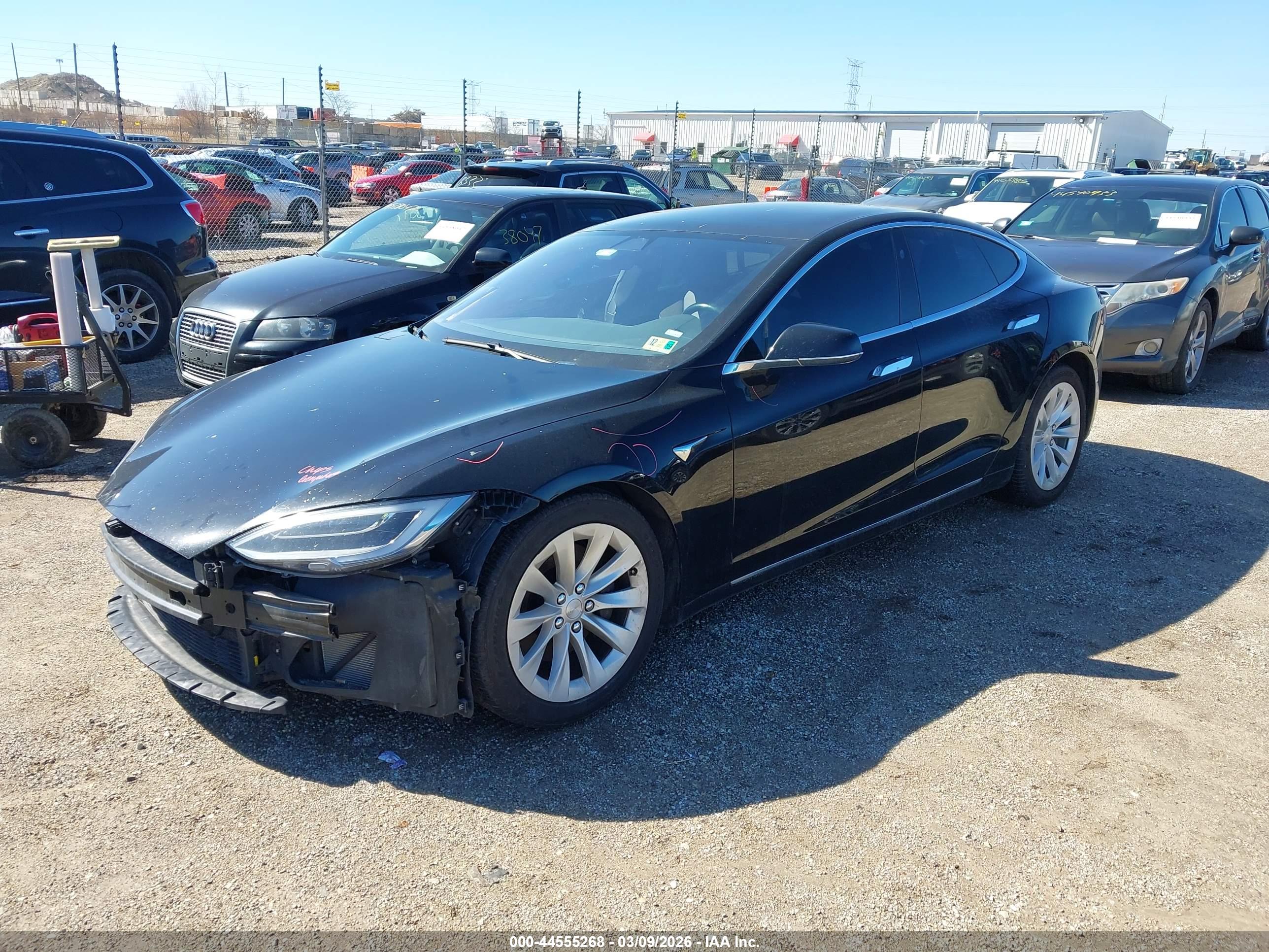 TESLA MODEL image 2