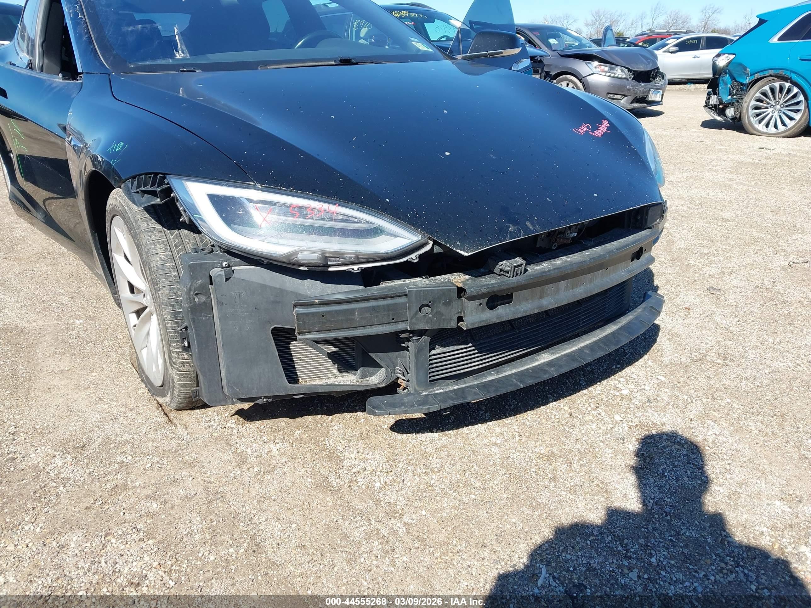 TESLA MODEL image 6