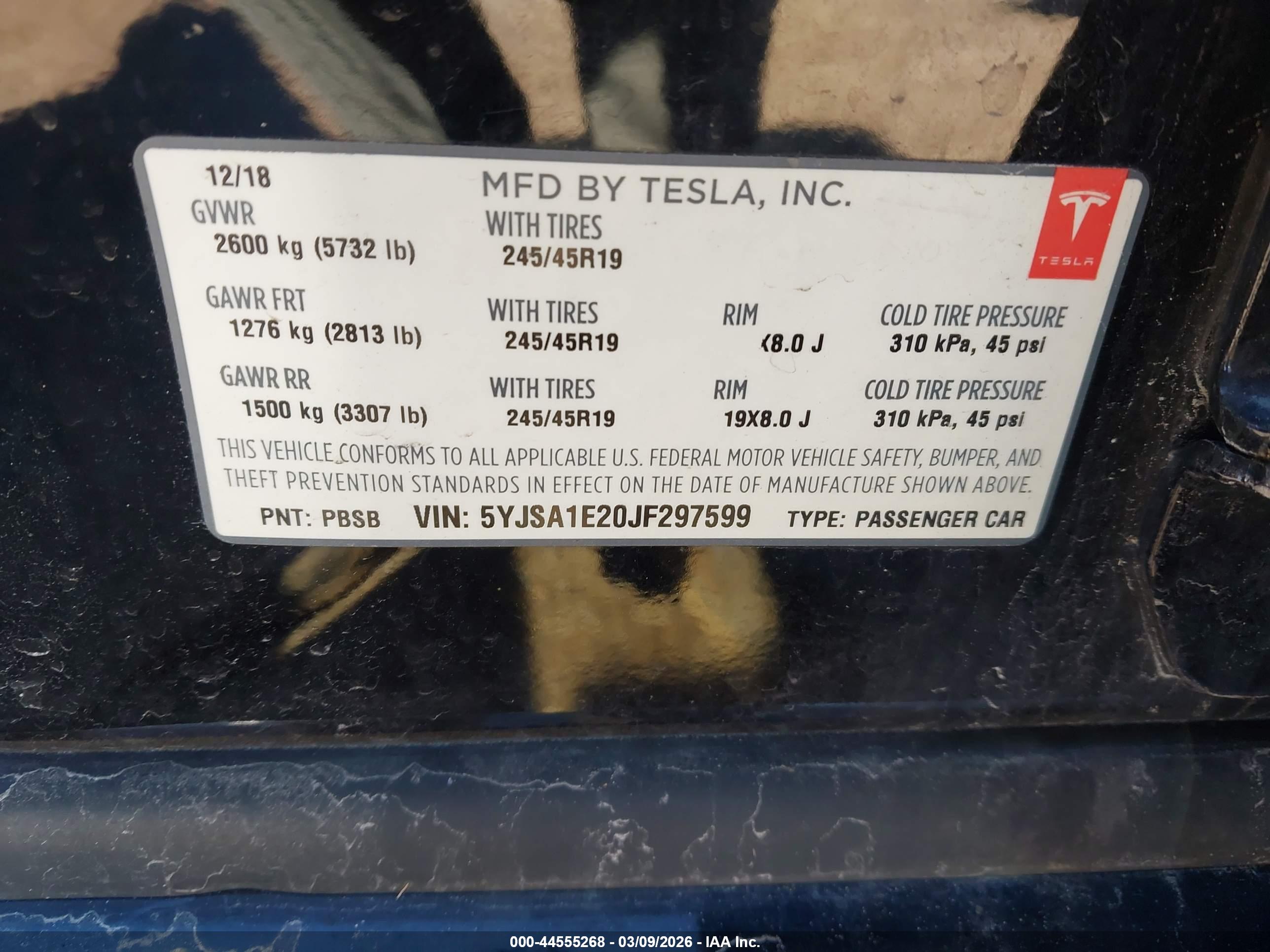 TESLA MODEL image 9