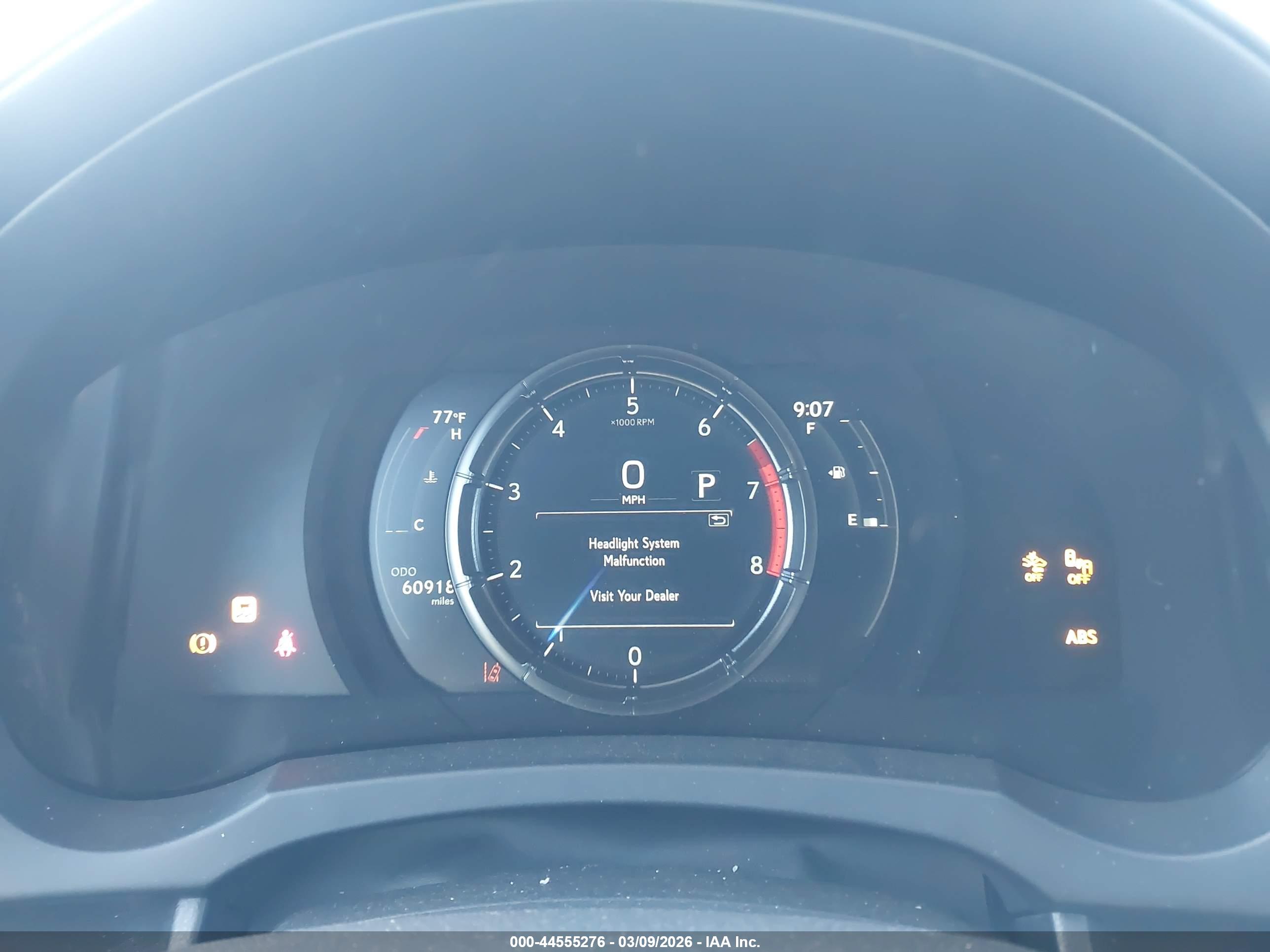 LEXUS IS image 7