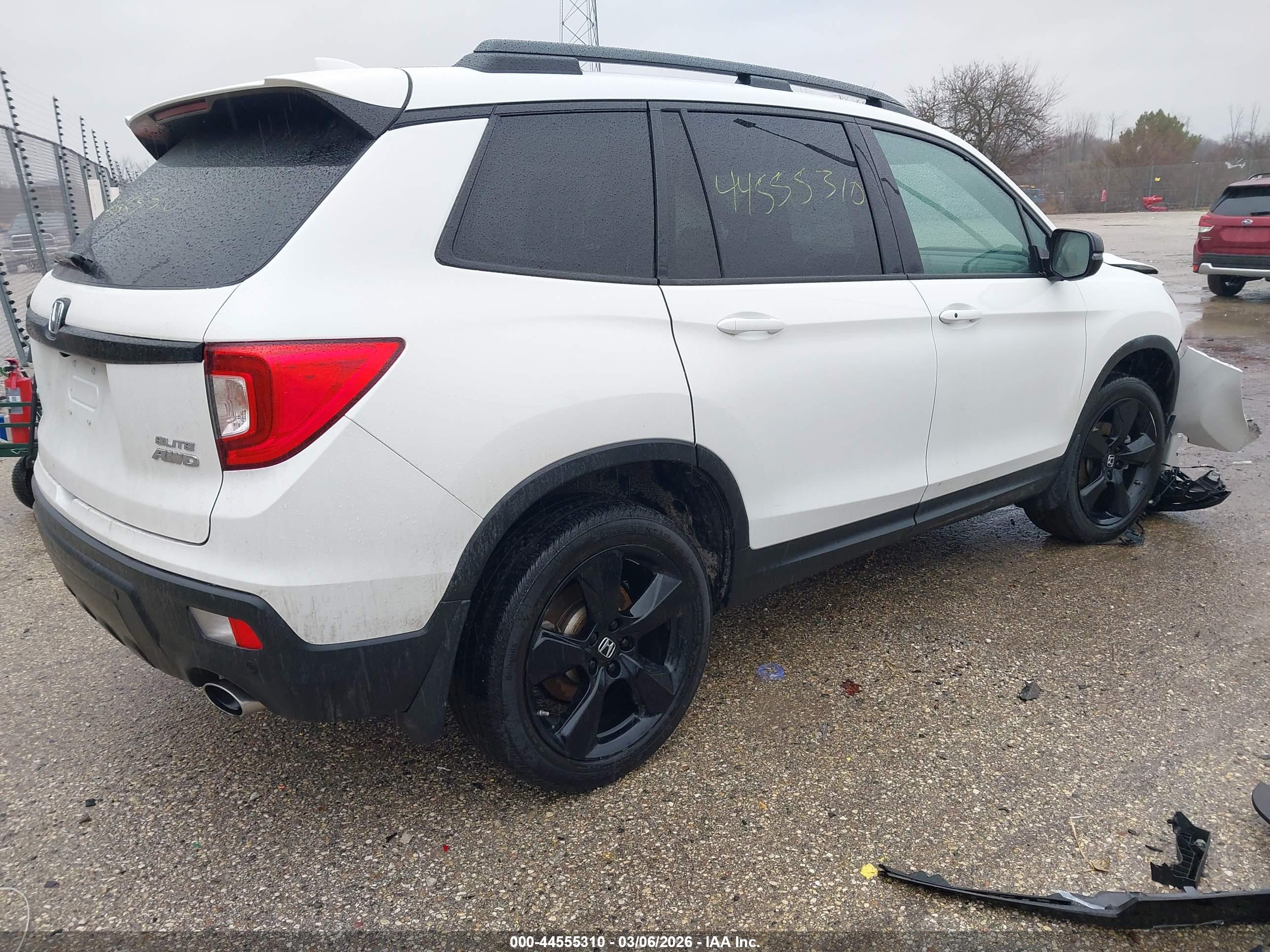 HONDA PASSPORT image 4