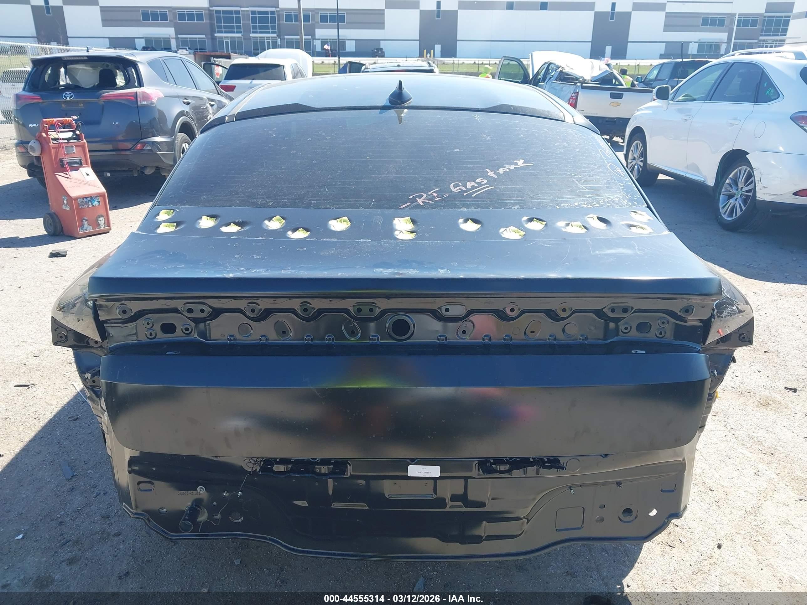KIA K4 image 6