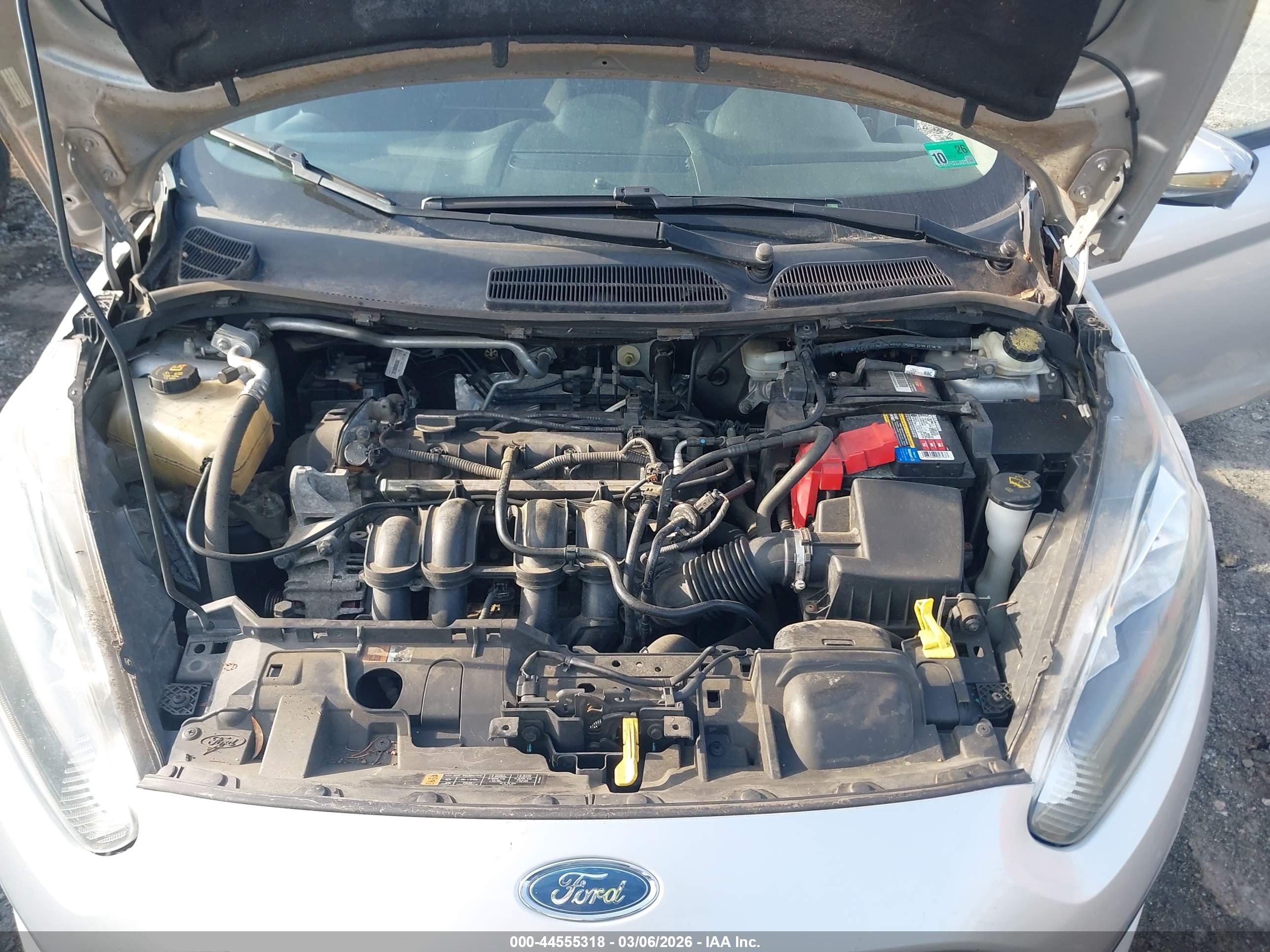 FORD FIESTA image 10