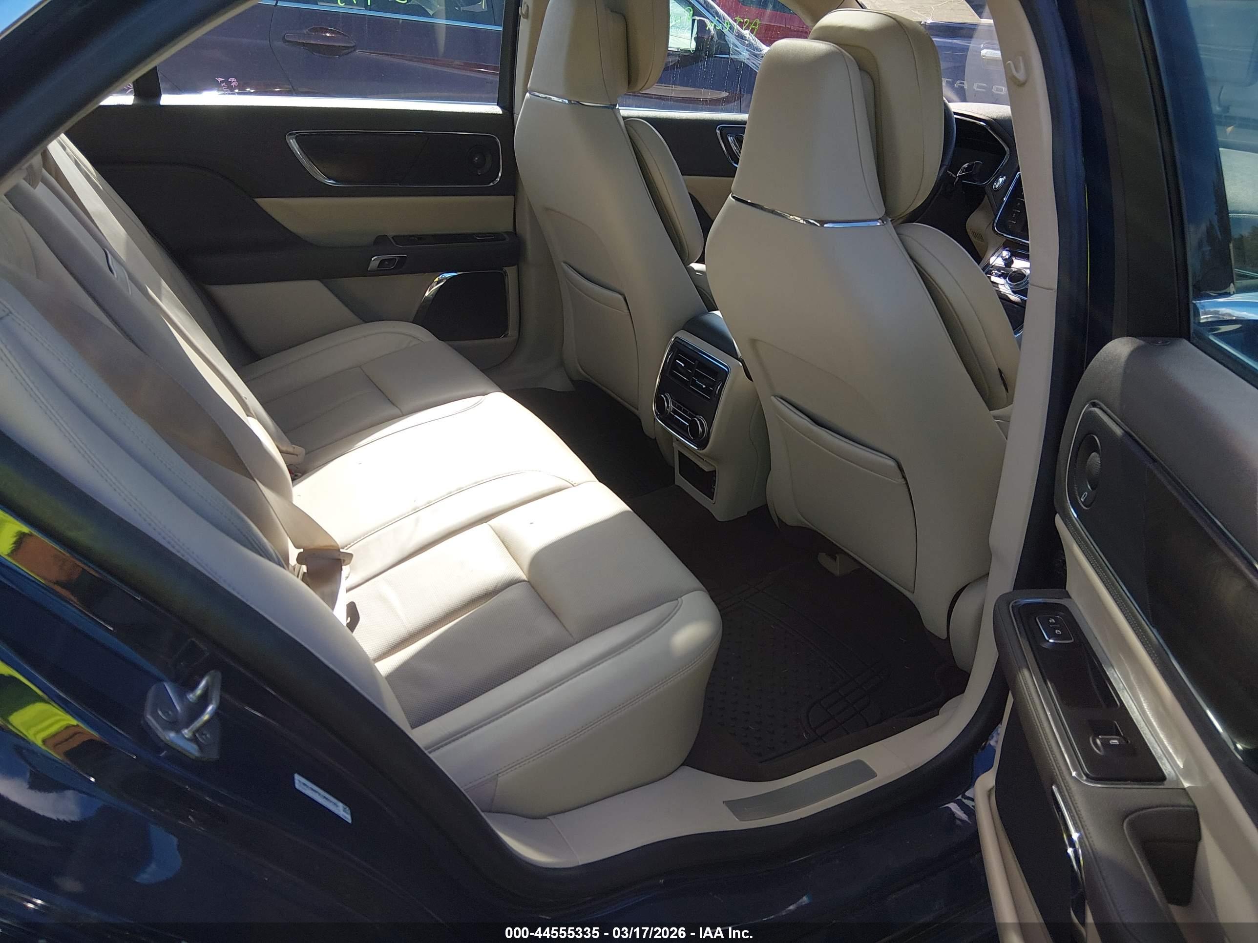 LINCOLN CONTINENTAL image 8