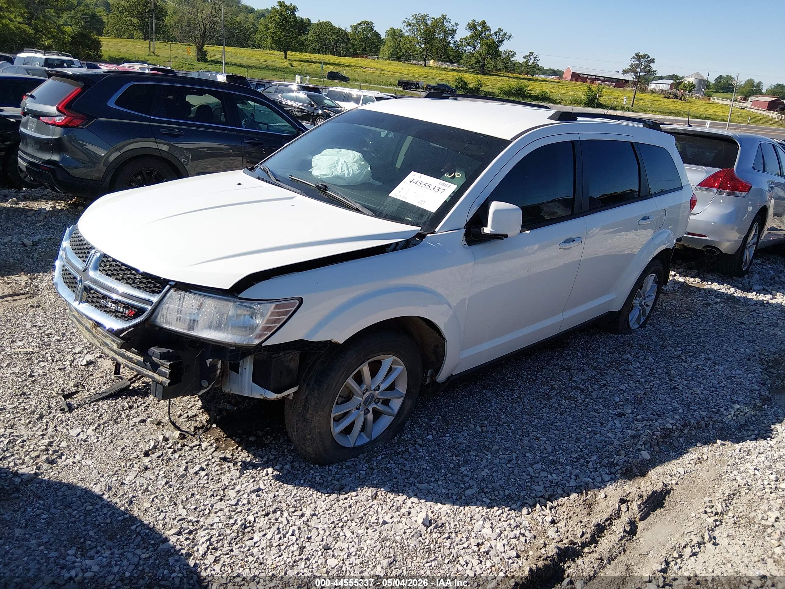 DODGE JOURNEY image 2