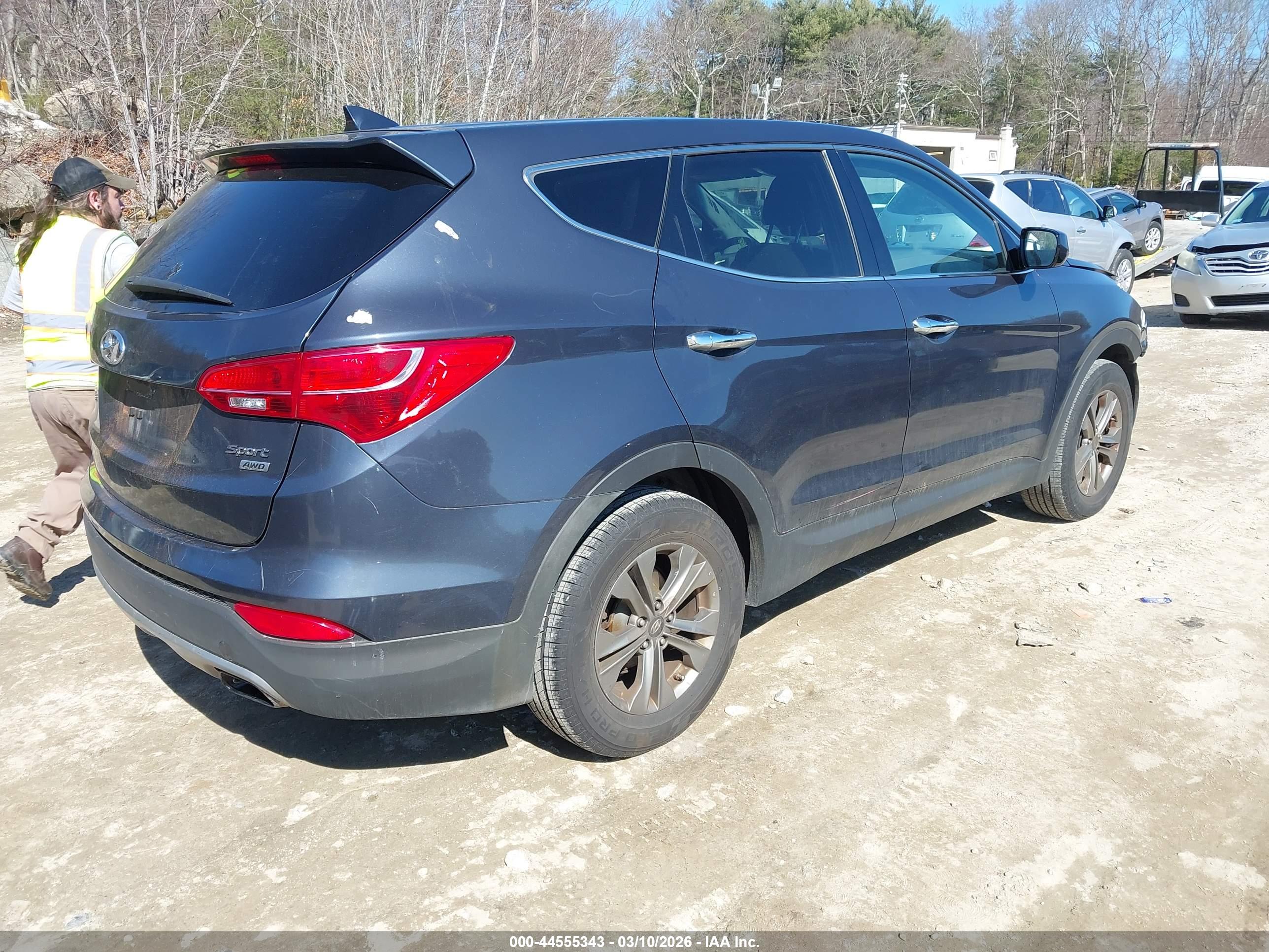 HYUNDAI SANTA image 4