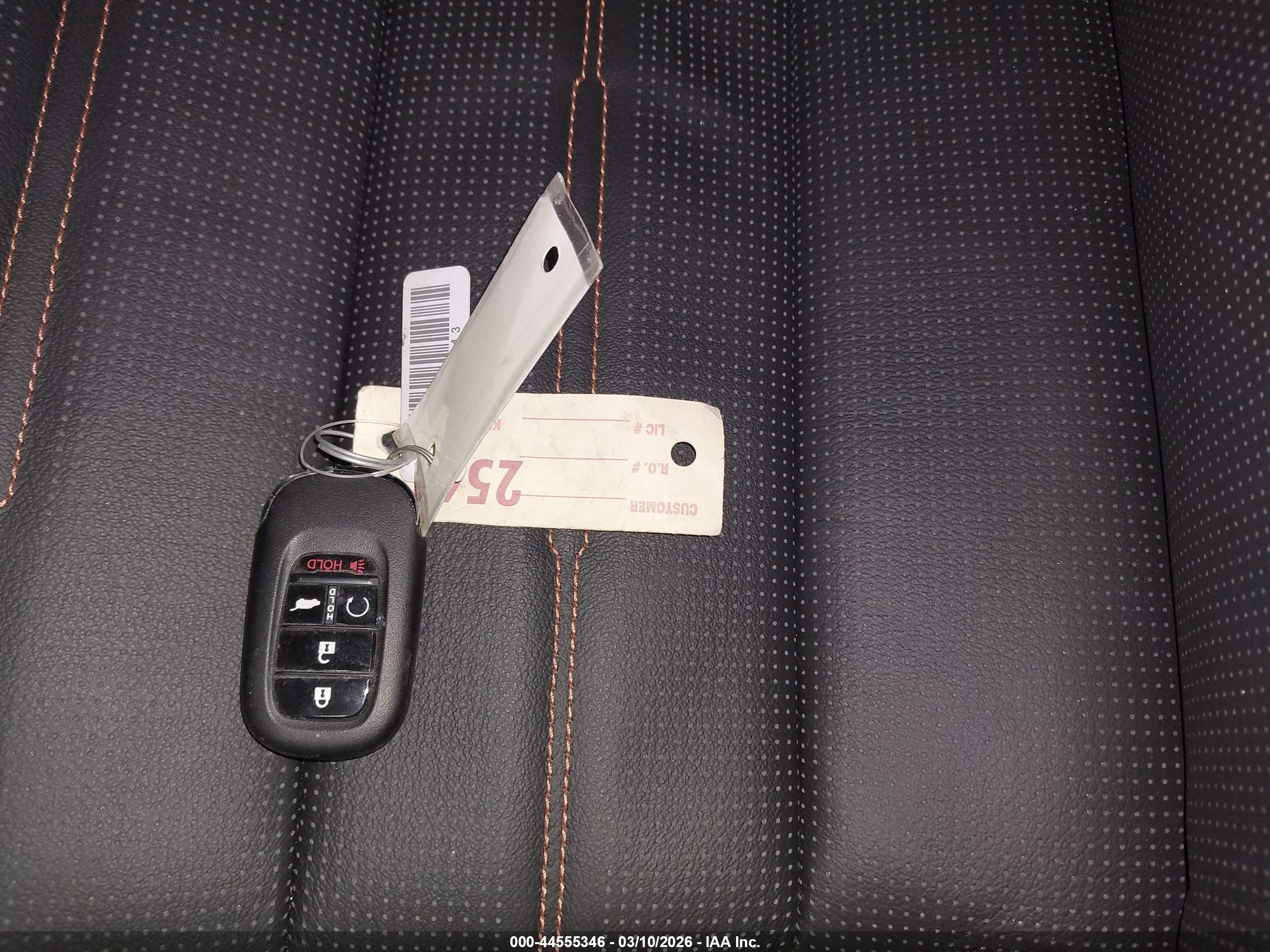 HONDA CR-V image 11