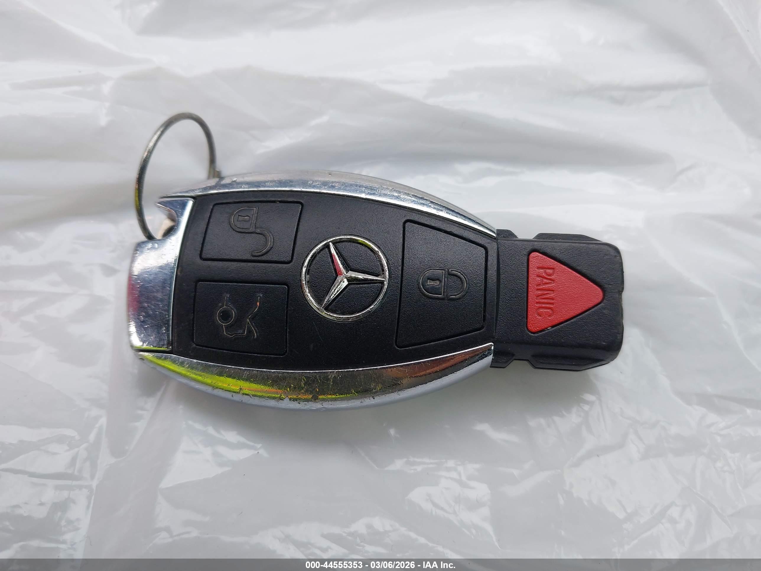 MERCEDES-BENZ C image 11