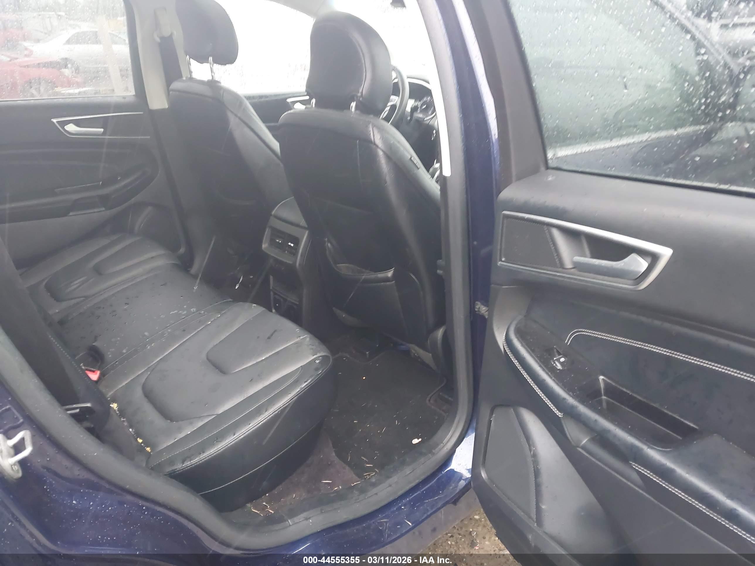 FORD EDGE image 8