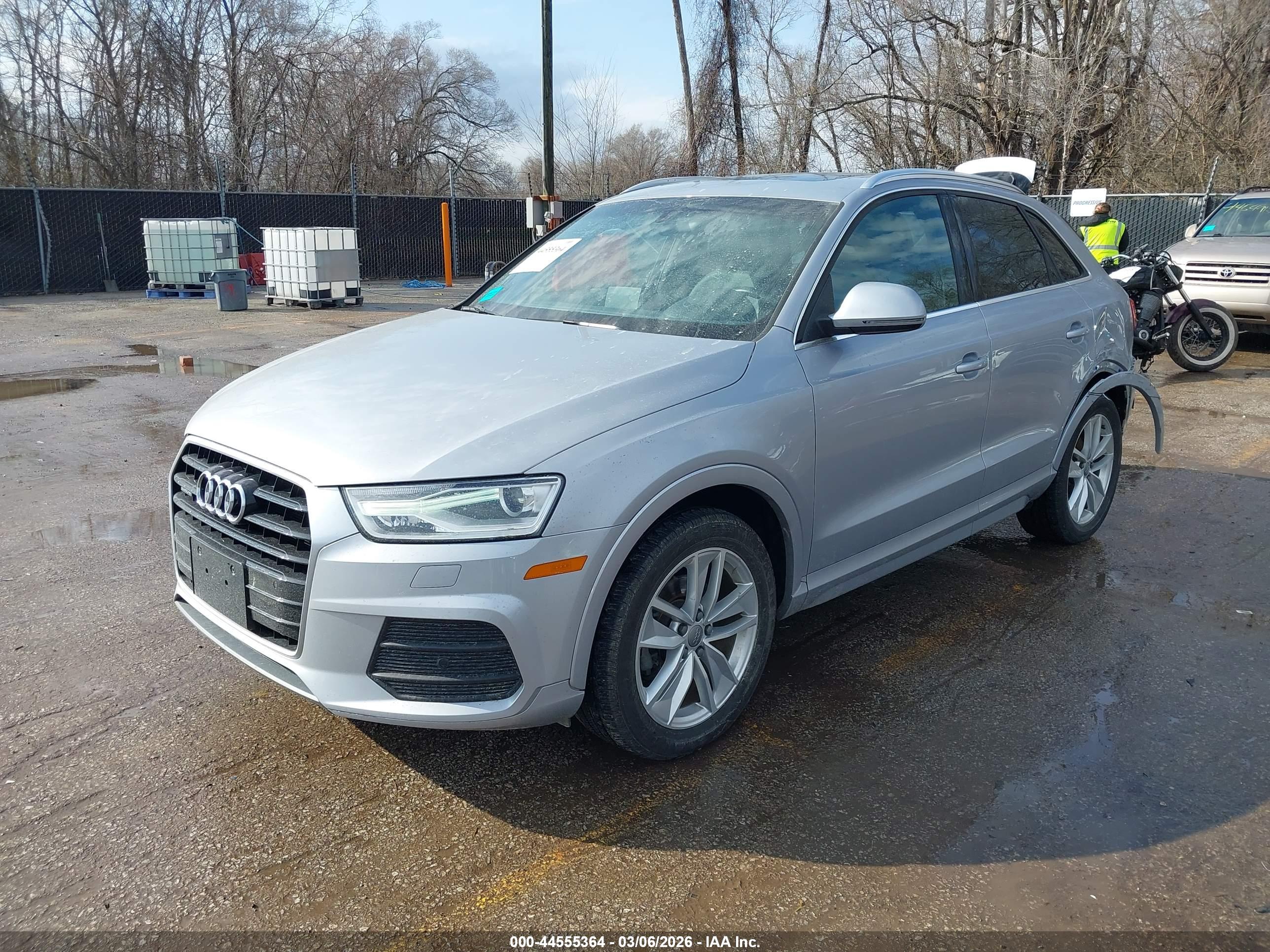 AUDI Q3 image 2