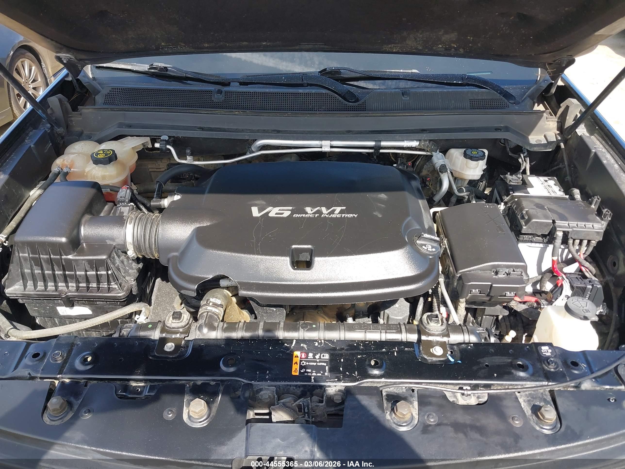 CHEVROLET COLORADO image 10