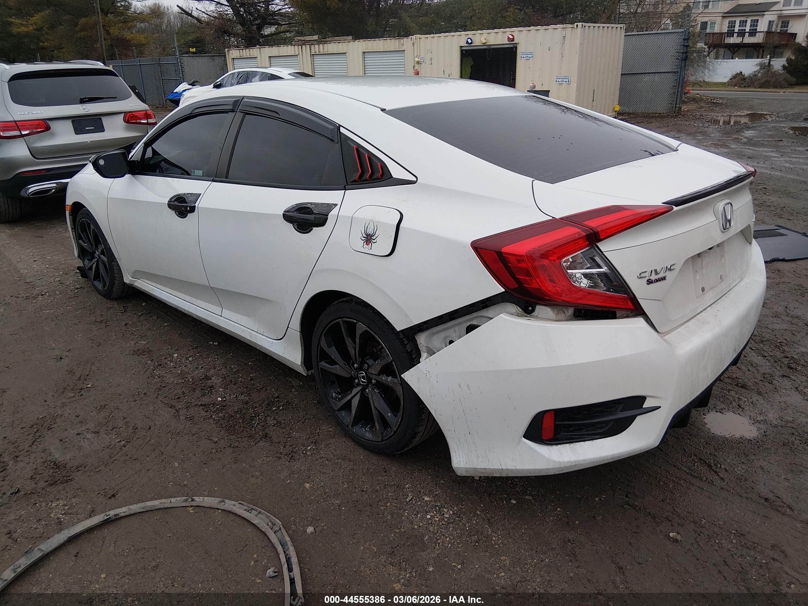 HONDA CIVIC image 3