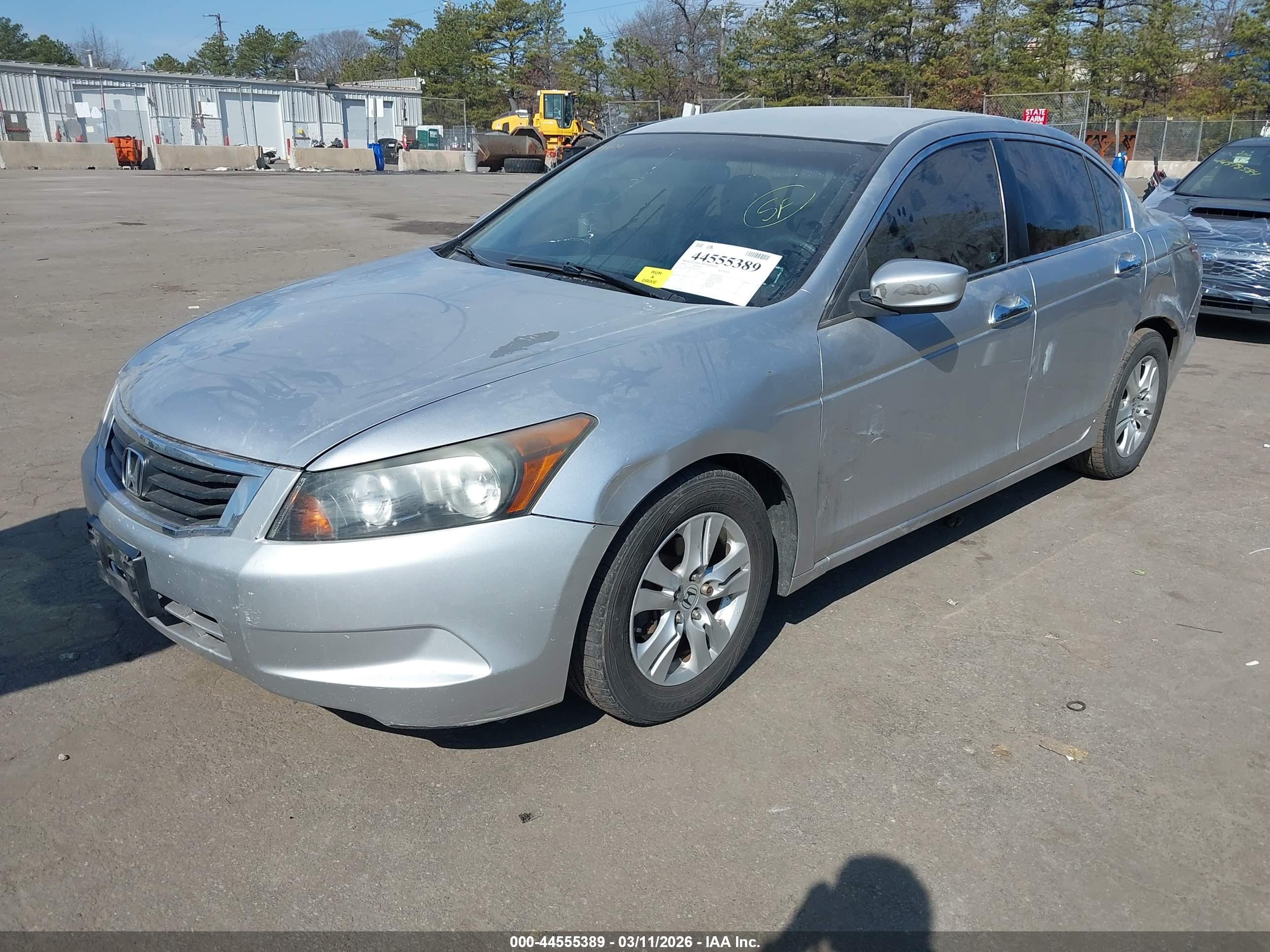 HONDA ACCORD image 2