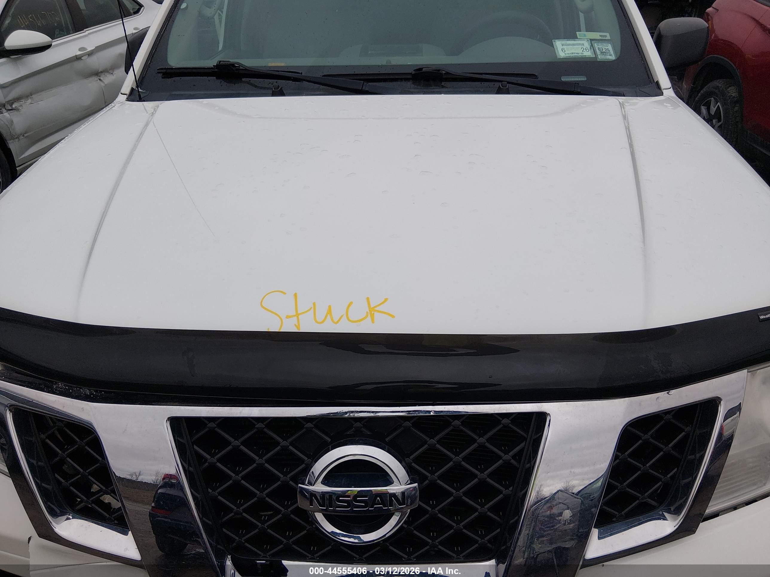 NISSAN FRONTIER image 10