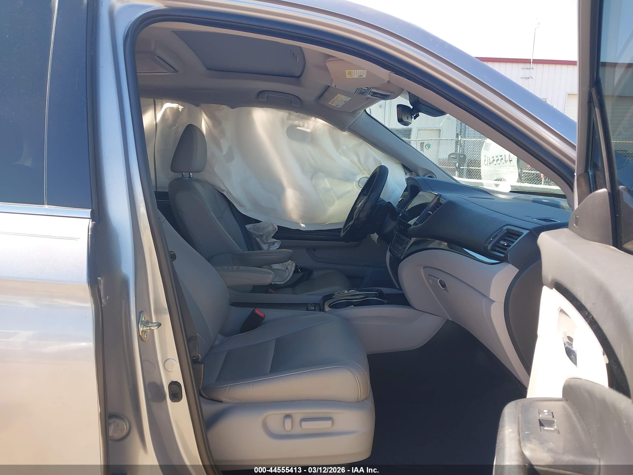 HONDA PILOT image 5