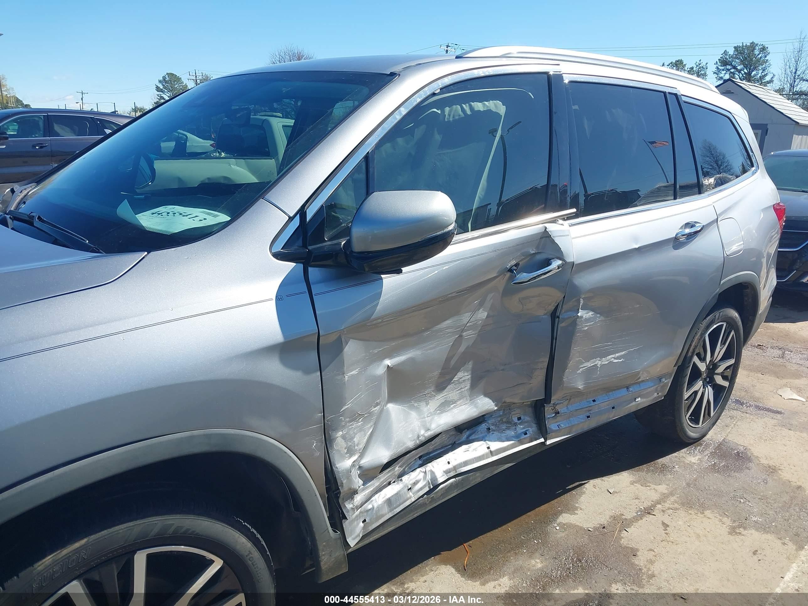 HONDA PILOT image 6