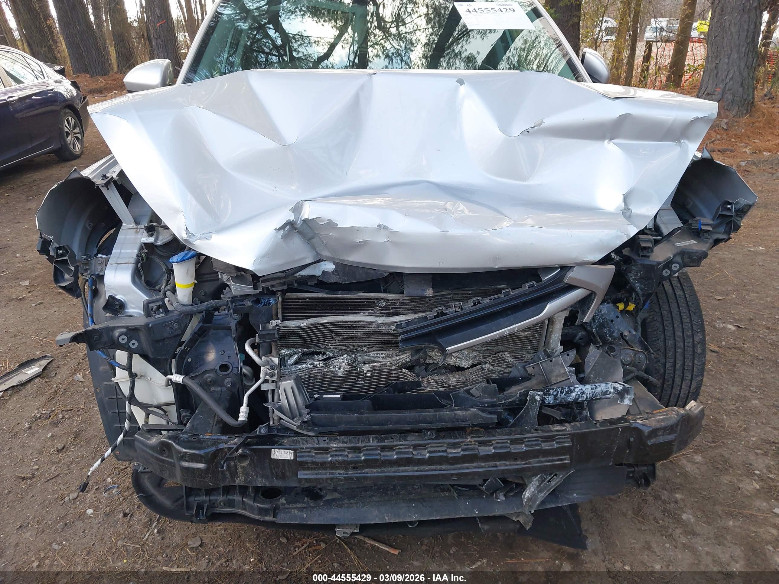 HYUNDAI TUCSON image 6