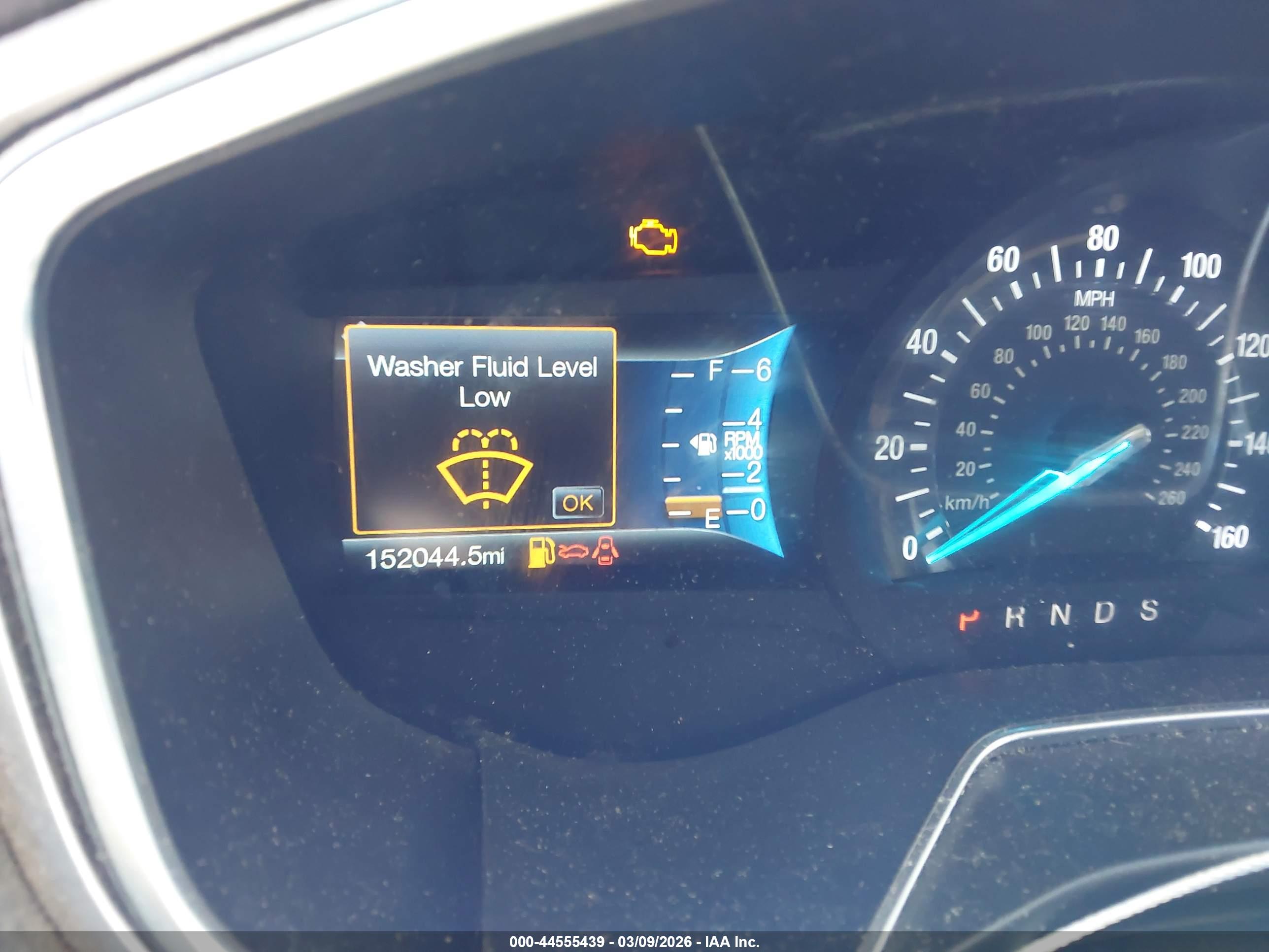 FORD FUSION image 7
