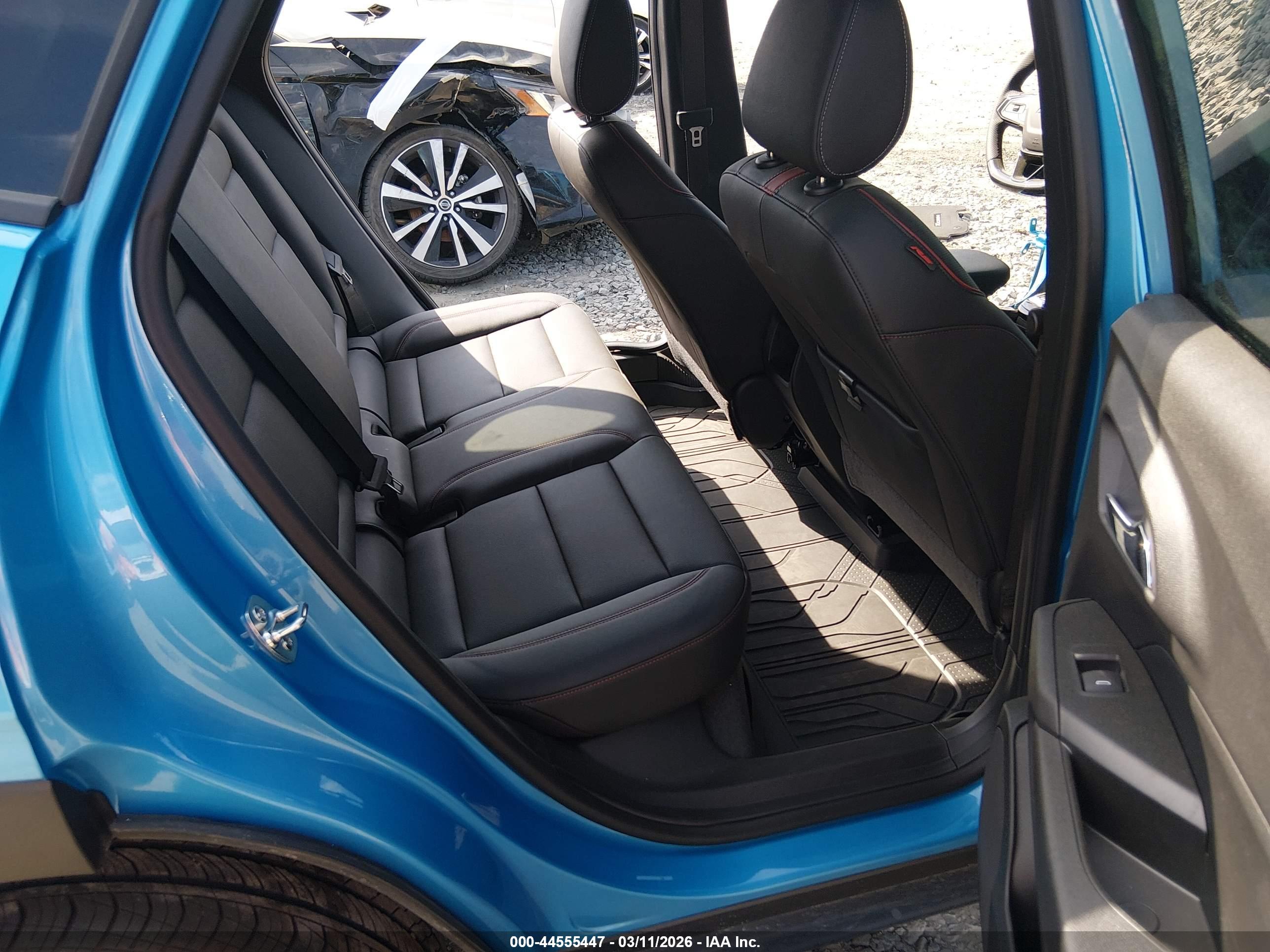 CHEVROLET TRAX image 8