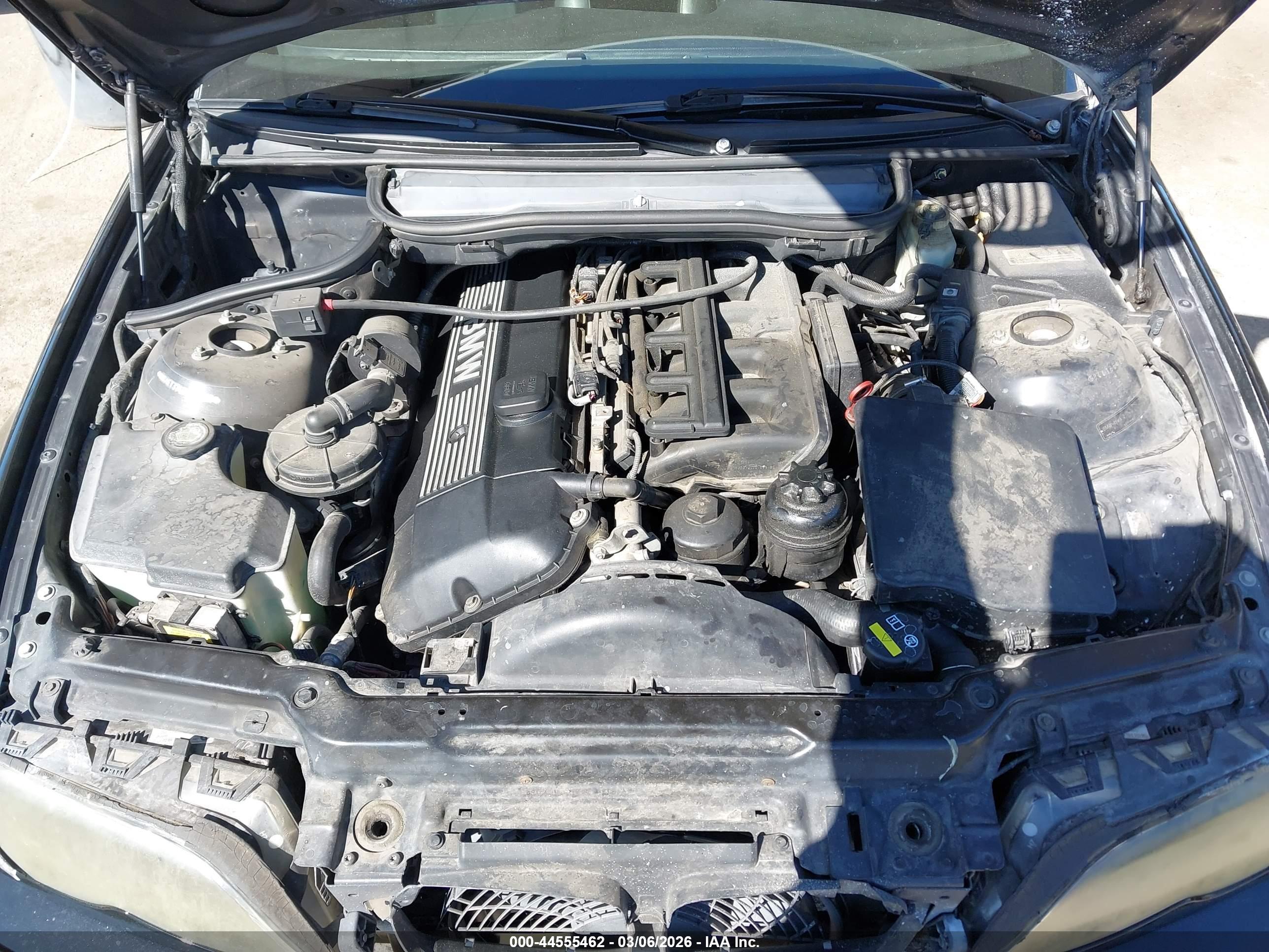 BMW 325I image 10