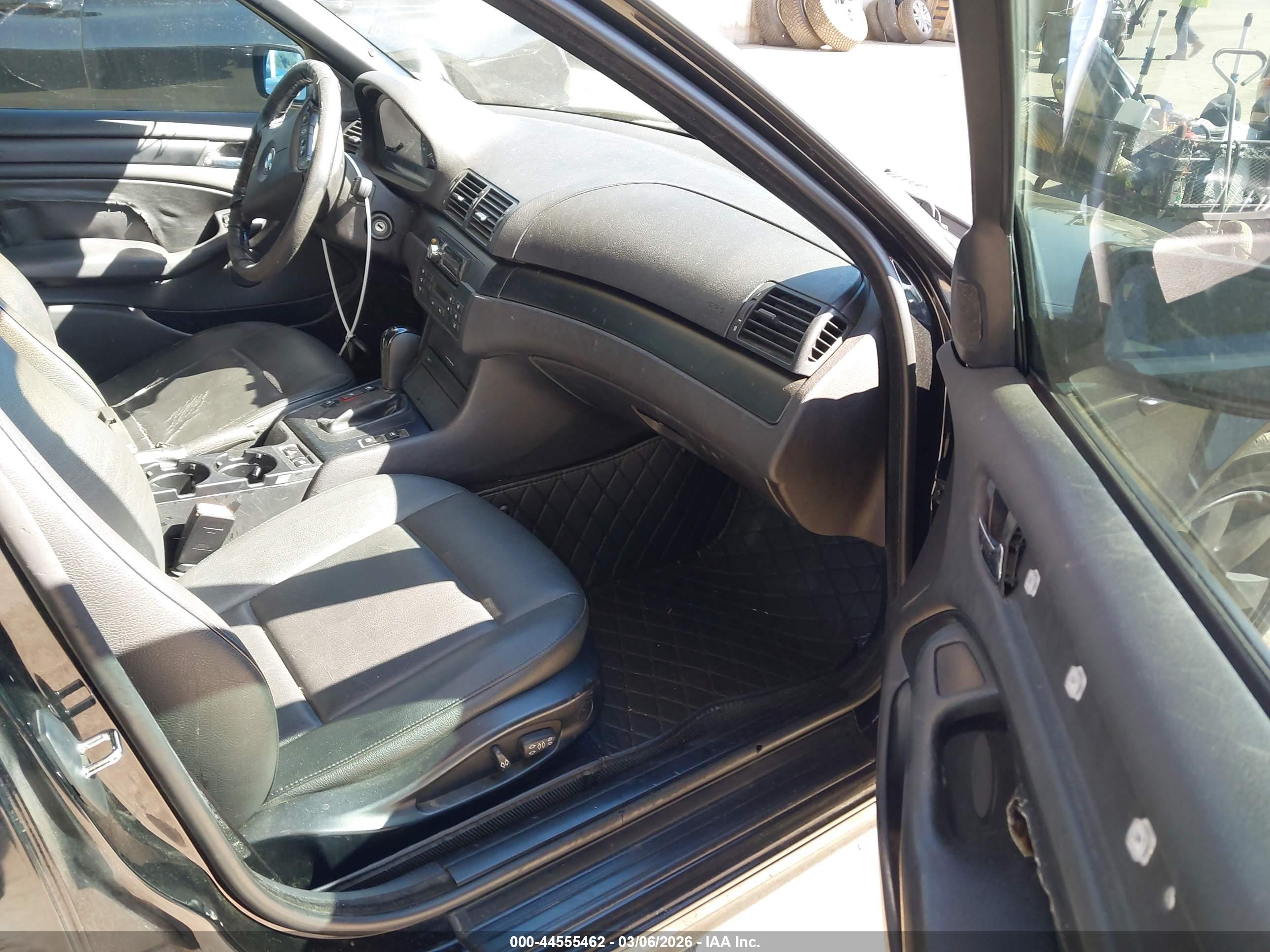 BMW 325I image 5