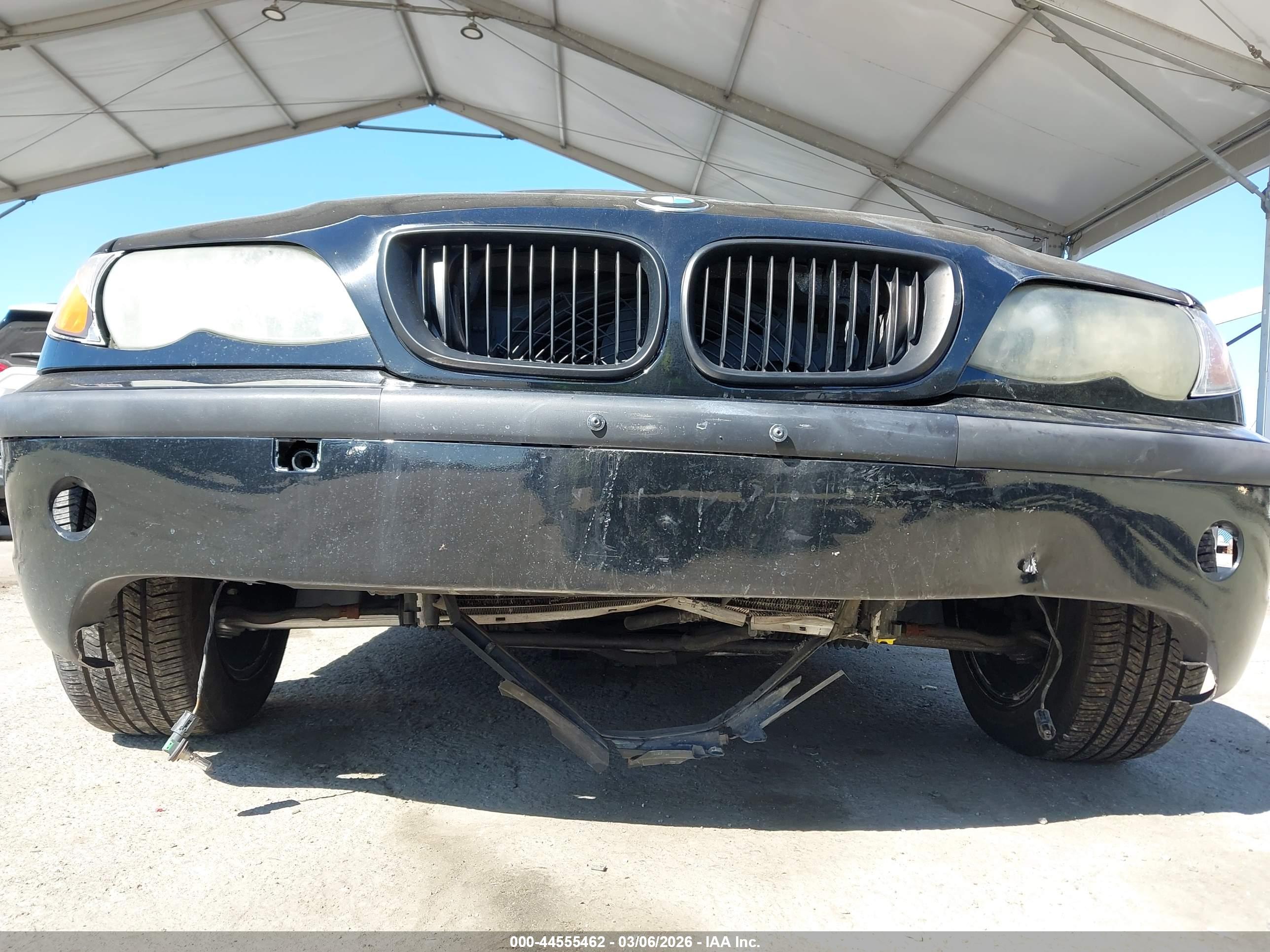 BMW 325I image 6