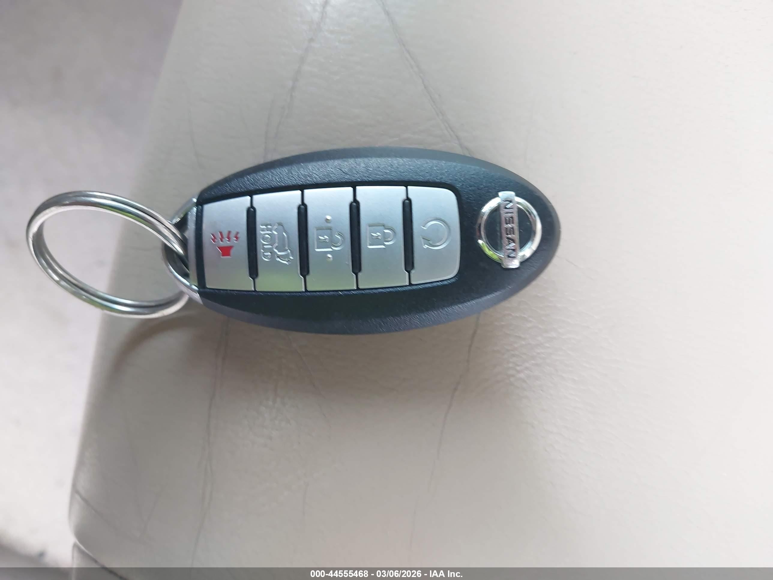 NISSAN PATHFINDER image 11