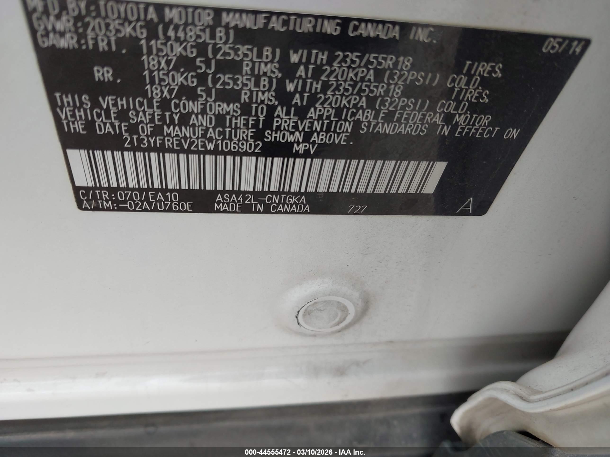 TOYOTA RAV4 image 9