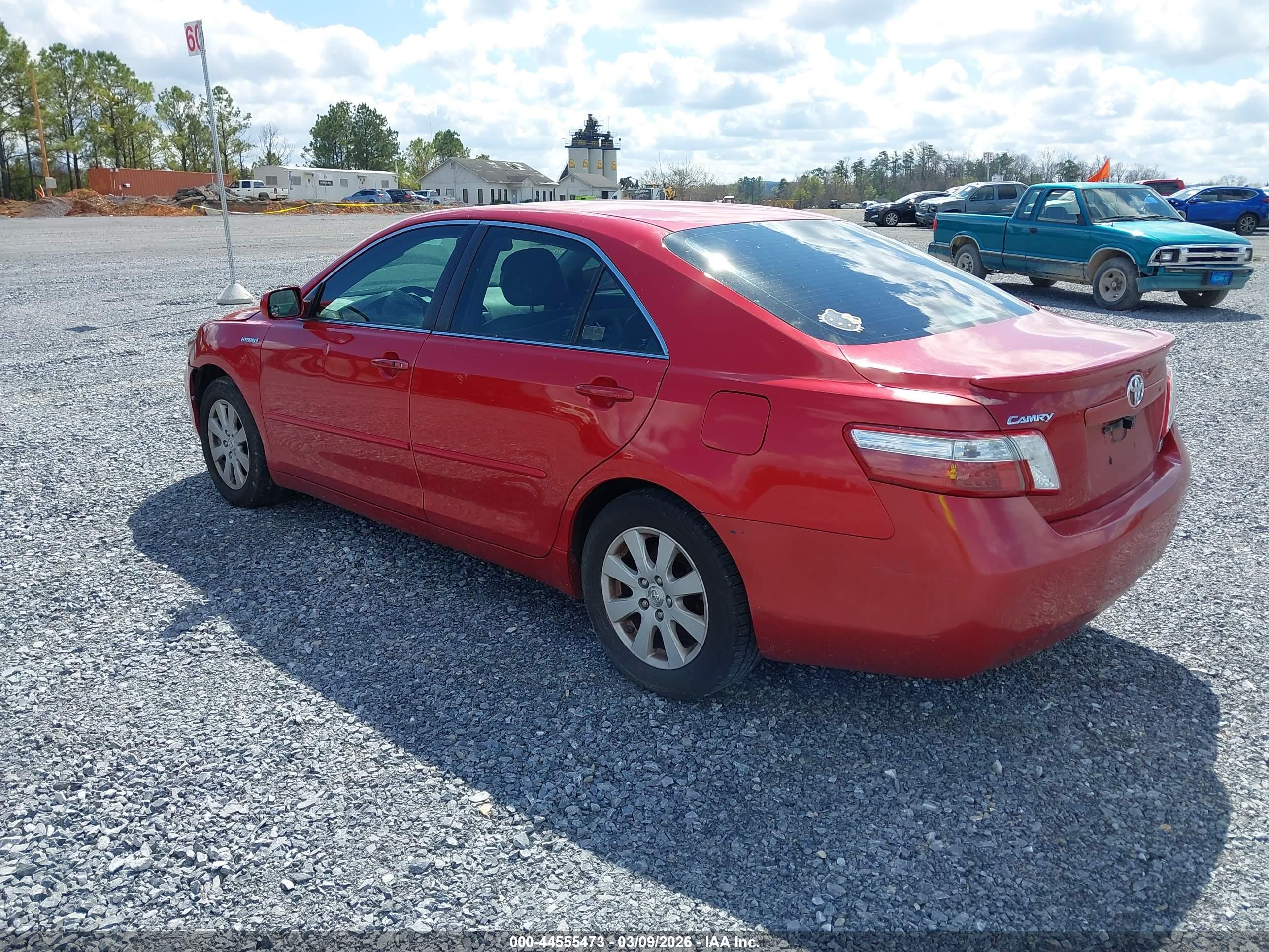 TOYOTA CAMRY image 3