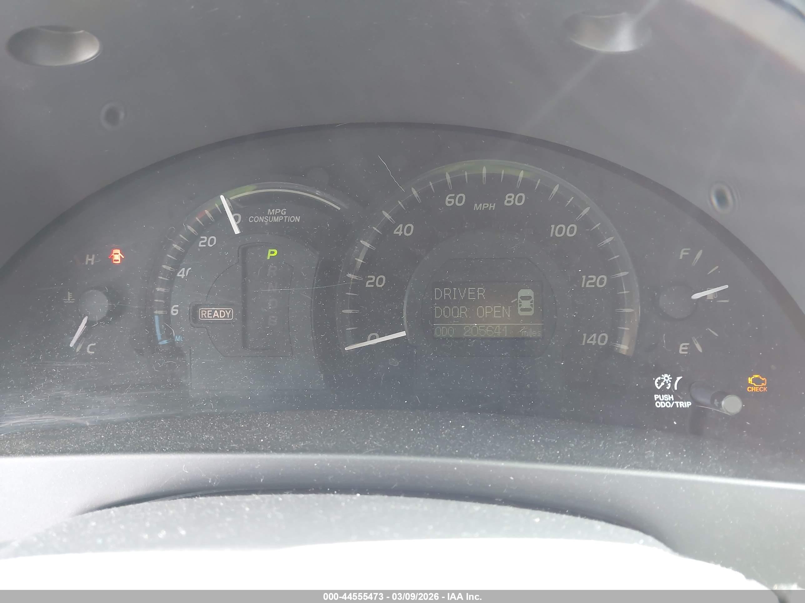 TOYOTA CAMRY image 7
