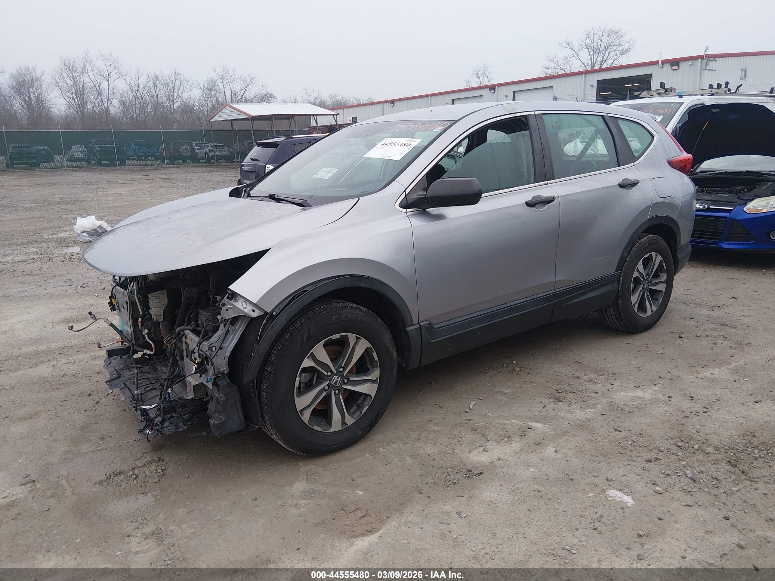 HONDA CR-V image 2