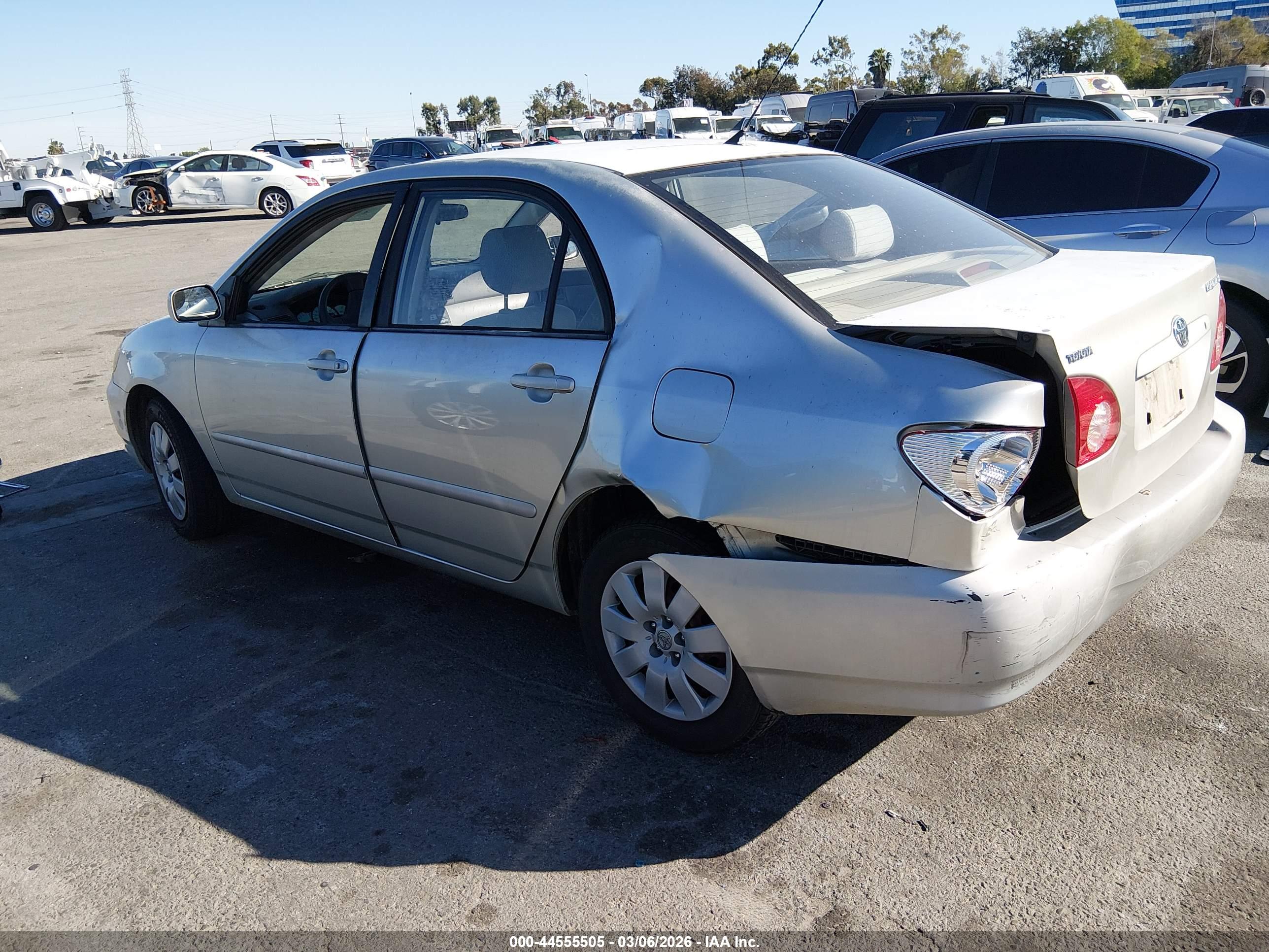 TOYOTA COROLLA image 3