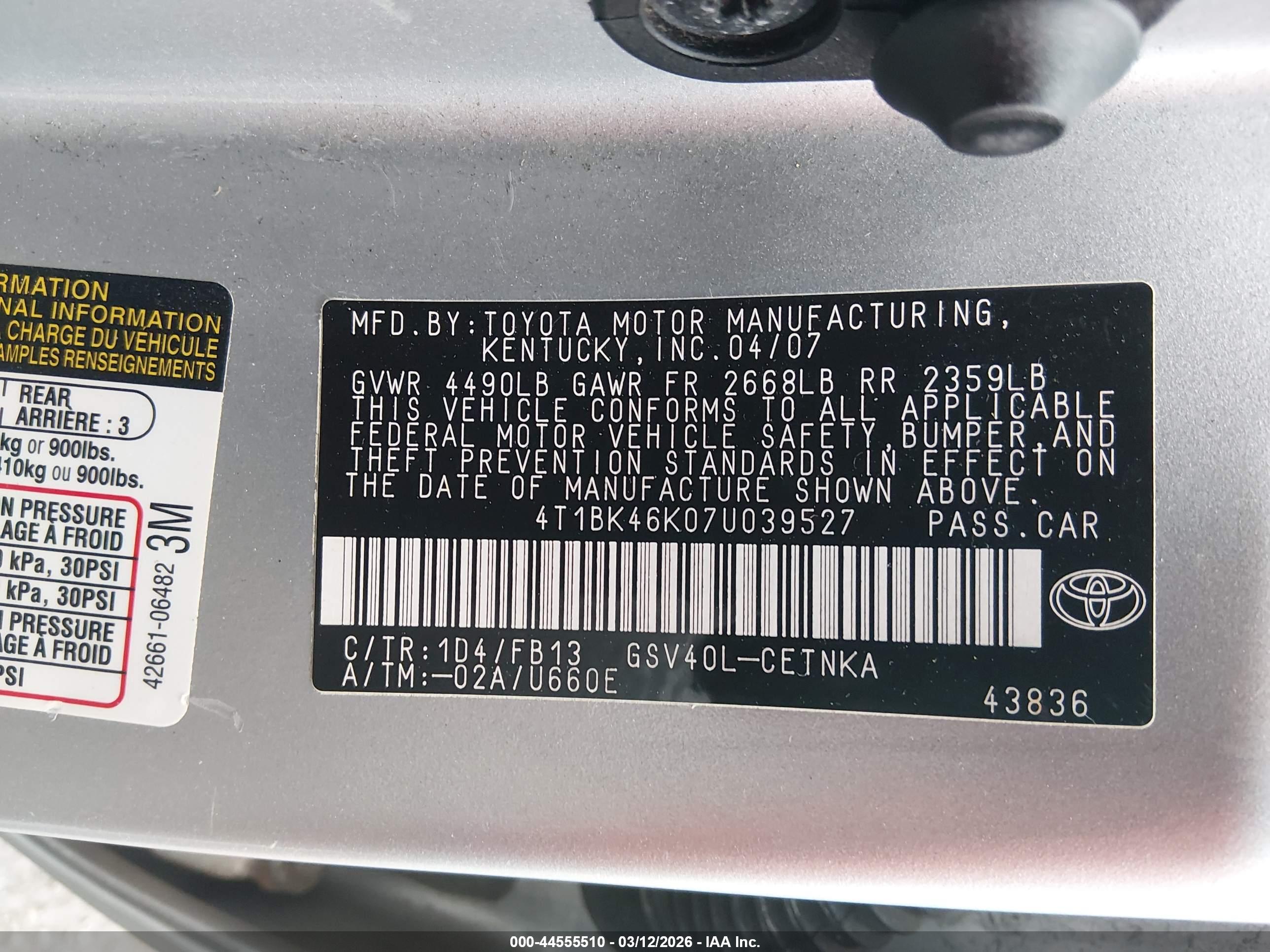 TOYOTA CAMRY image 9