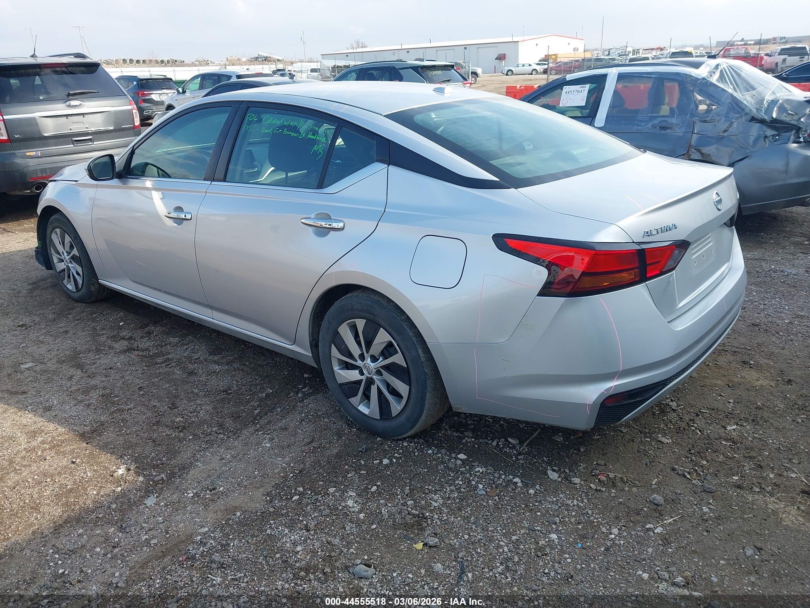 NISSAN ALTIMA image 3