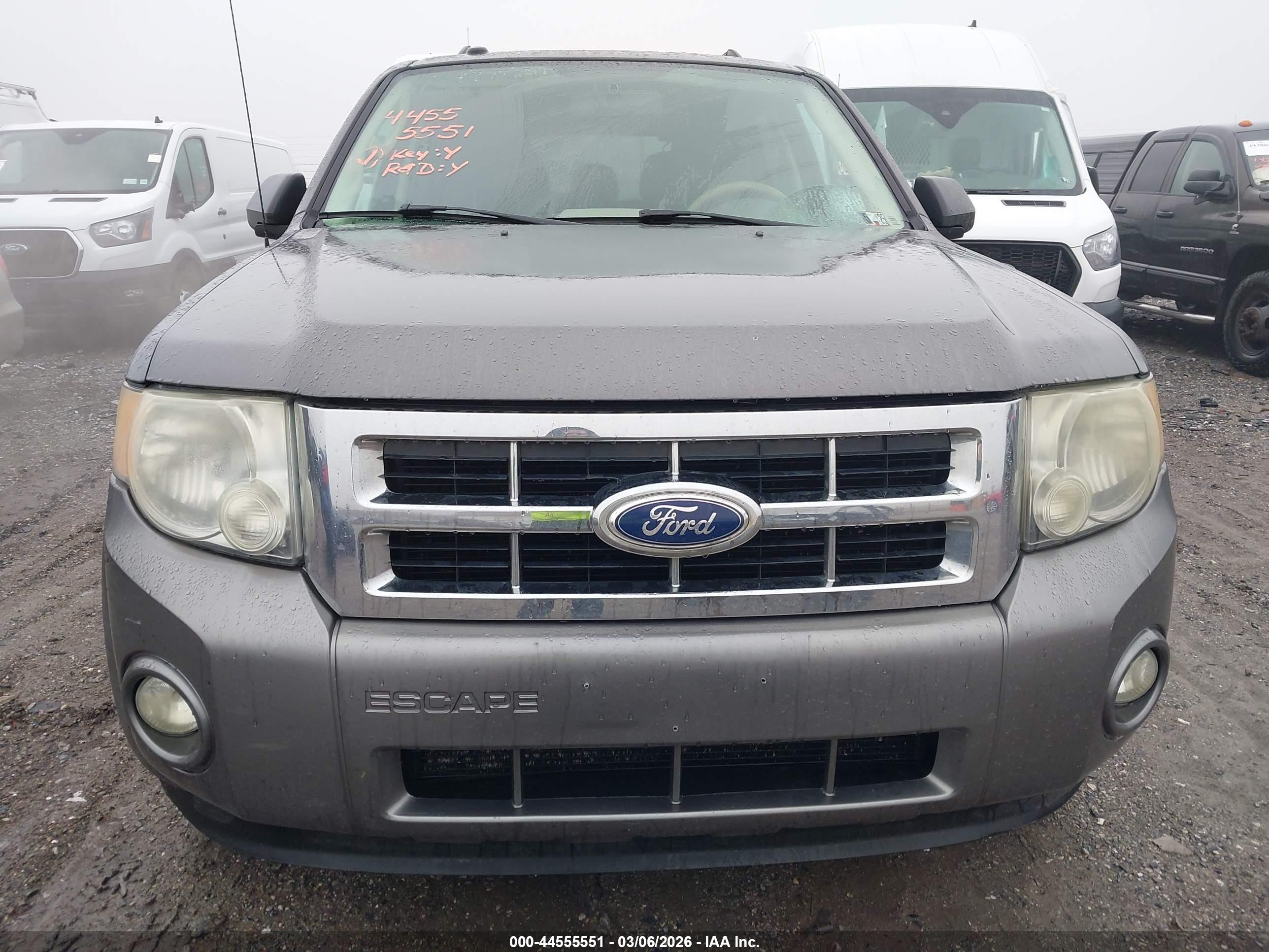 FORD ESCAPE image 6