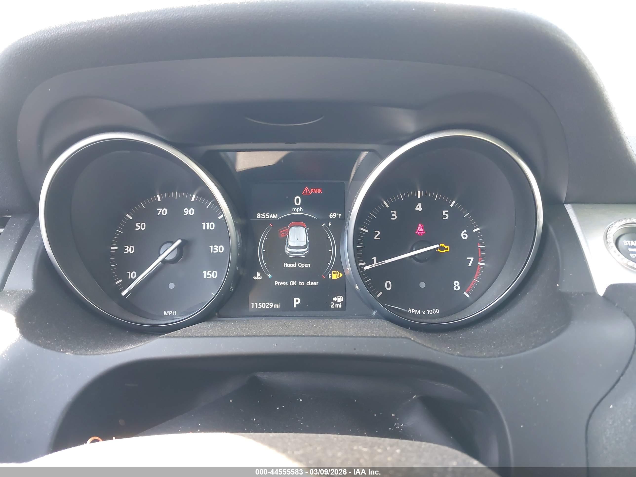 LAND ROVER image 7