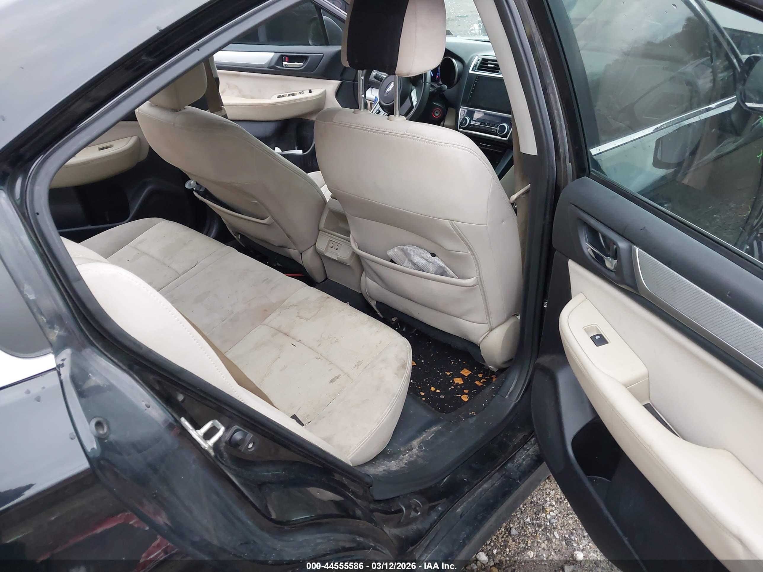SUBARU LEGACY image 8