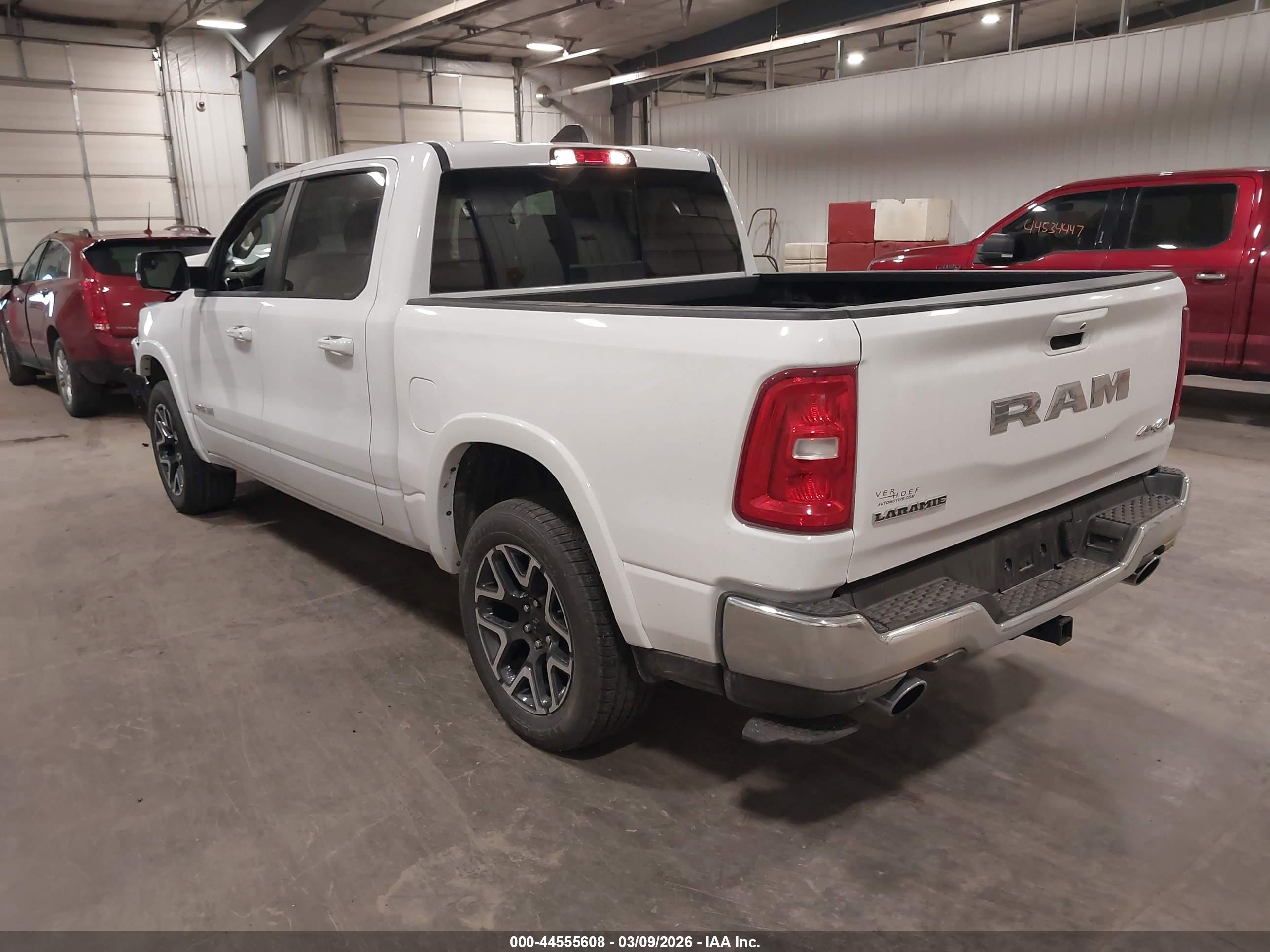 RAM 1500 image 3