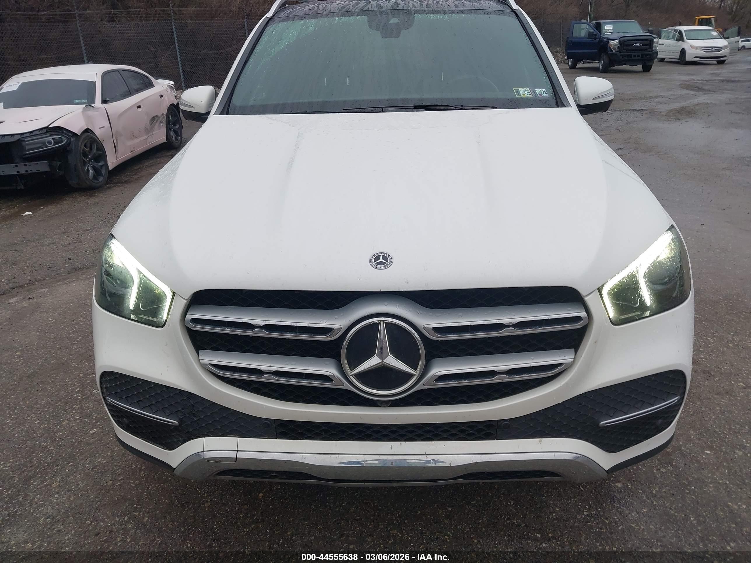 MERCEDES-BENZ GLE image 6