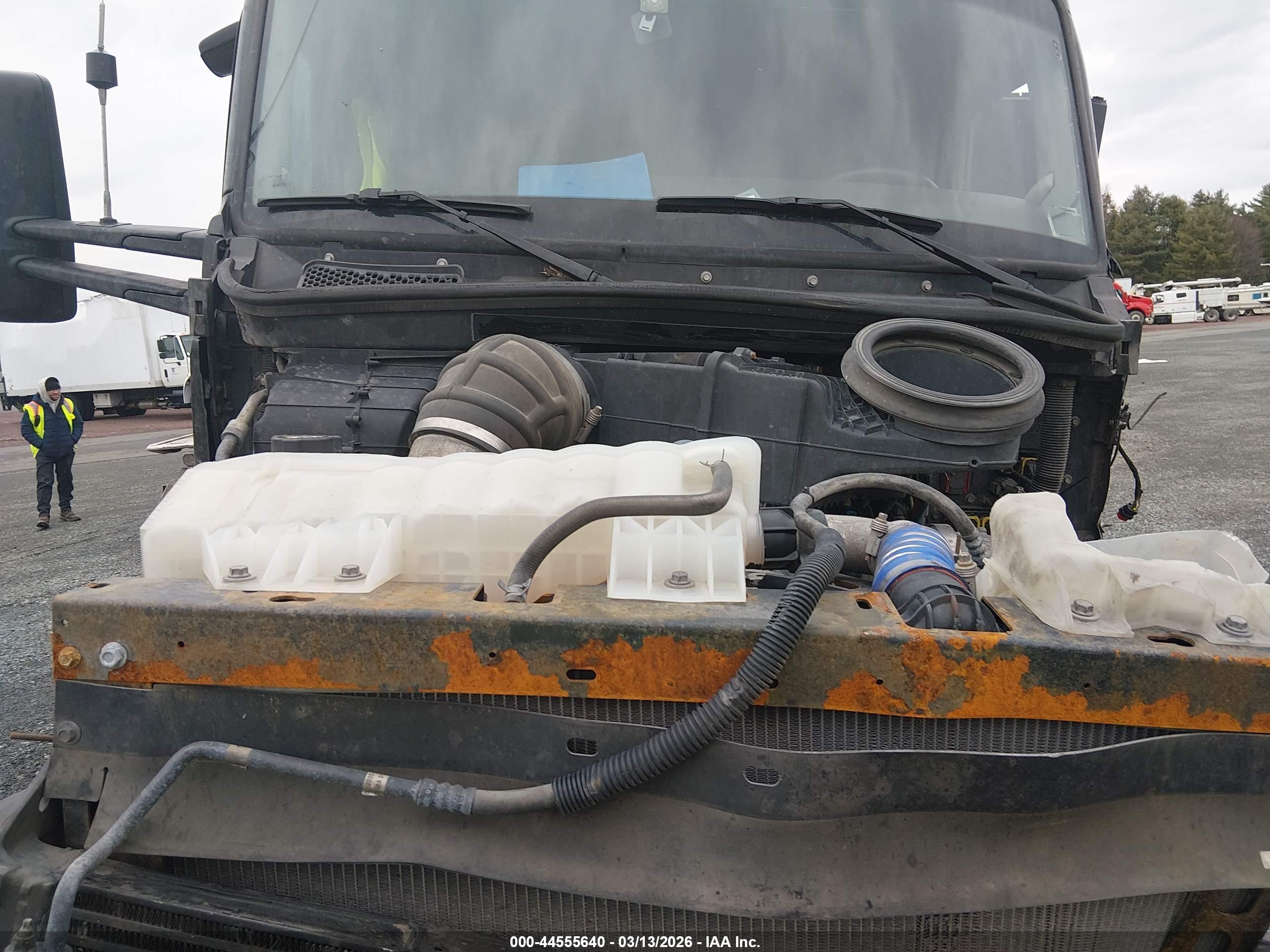 KENWORTH T680 image 10