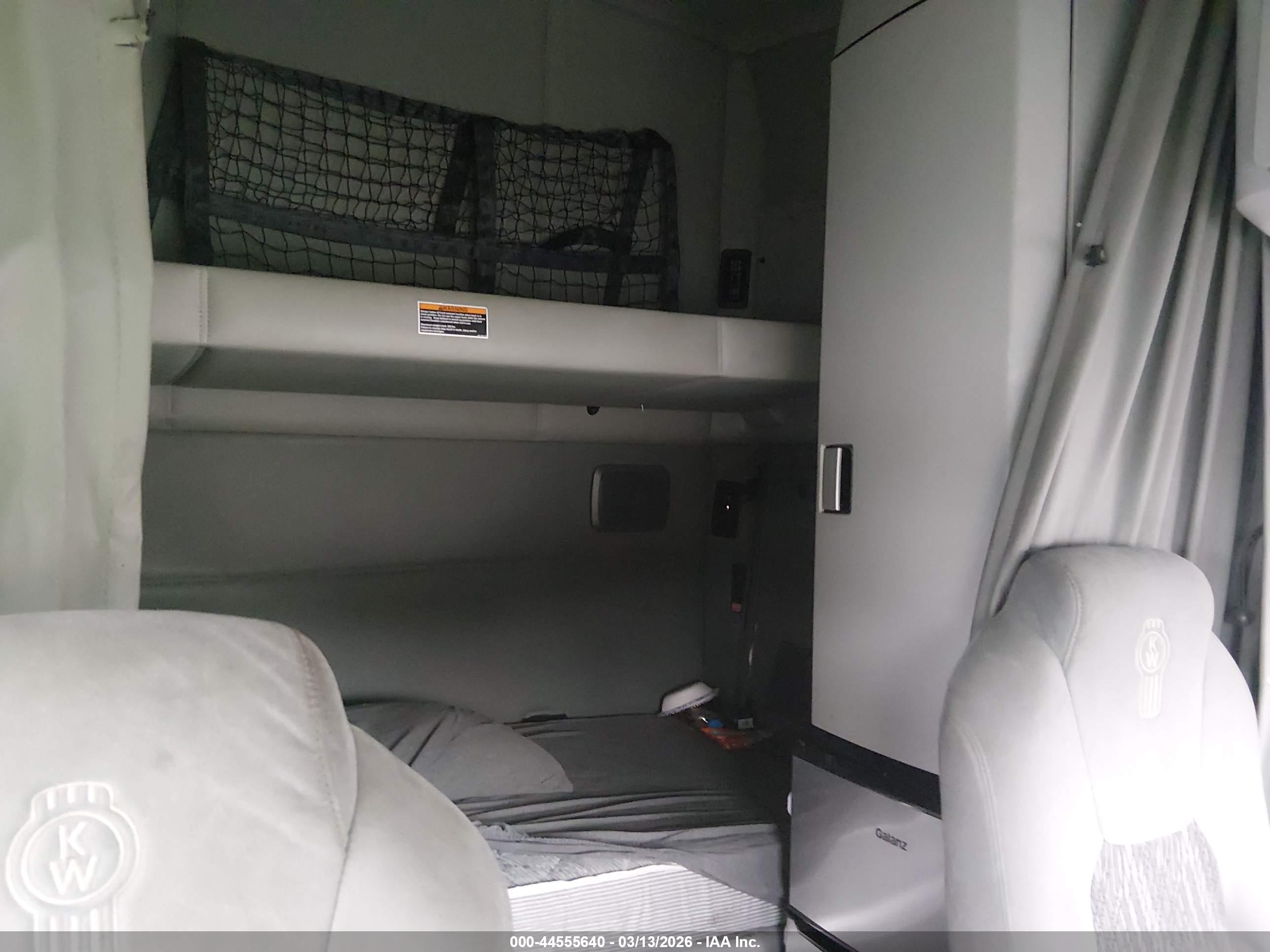 KENWORTH T680 image 7